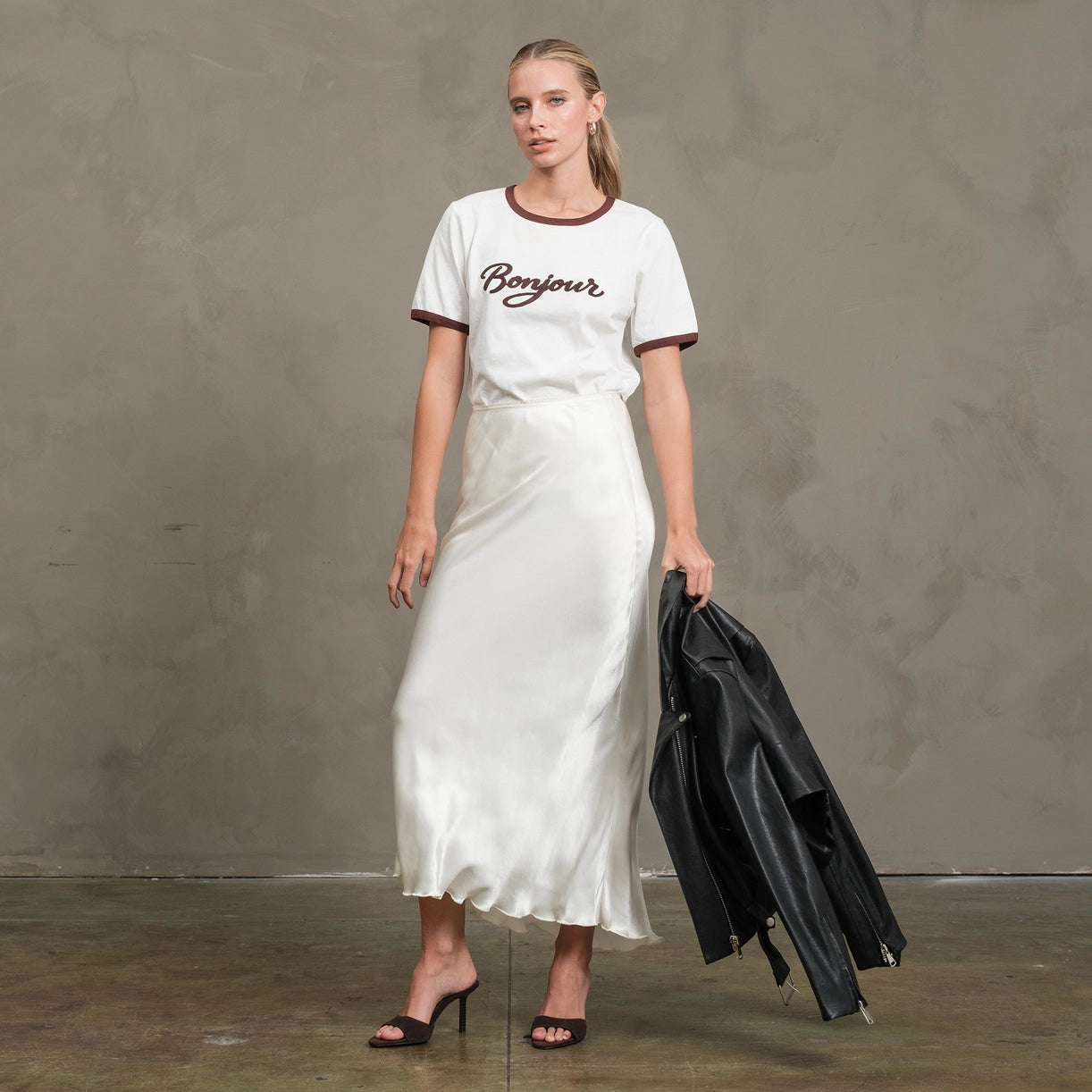 Bonjour Tee - Proper