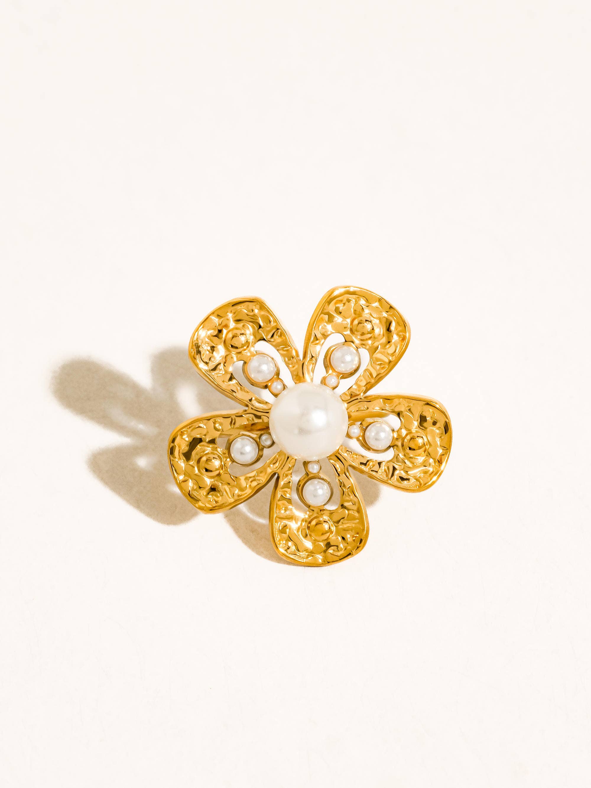 Eze Ring