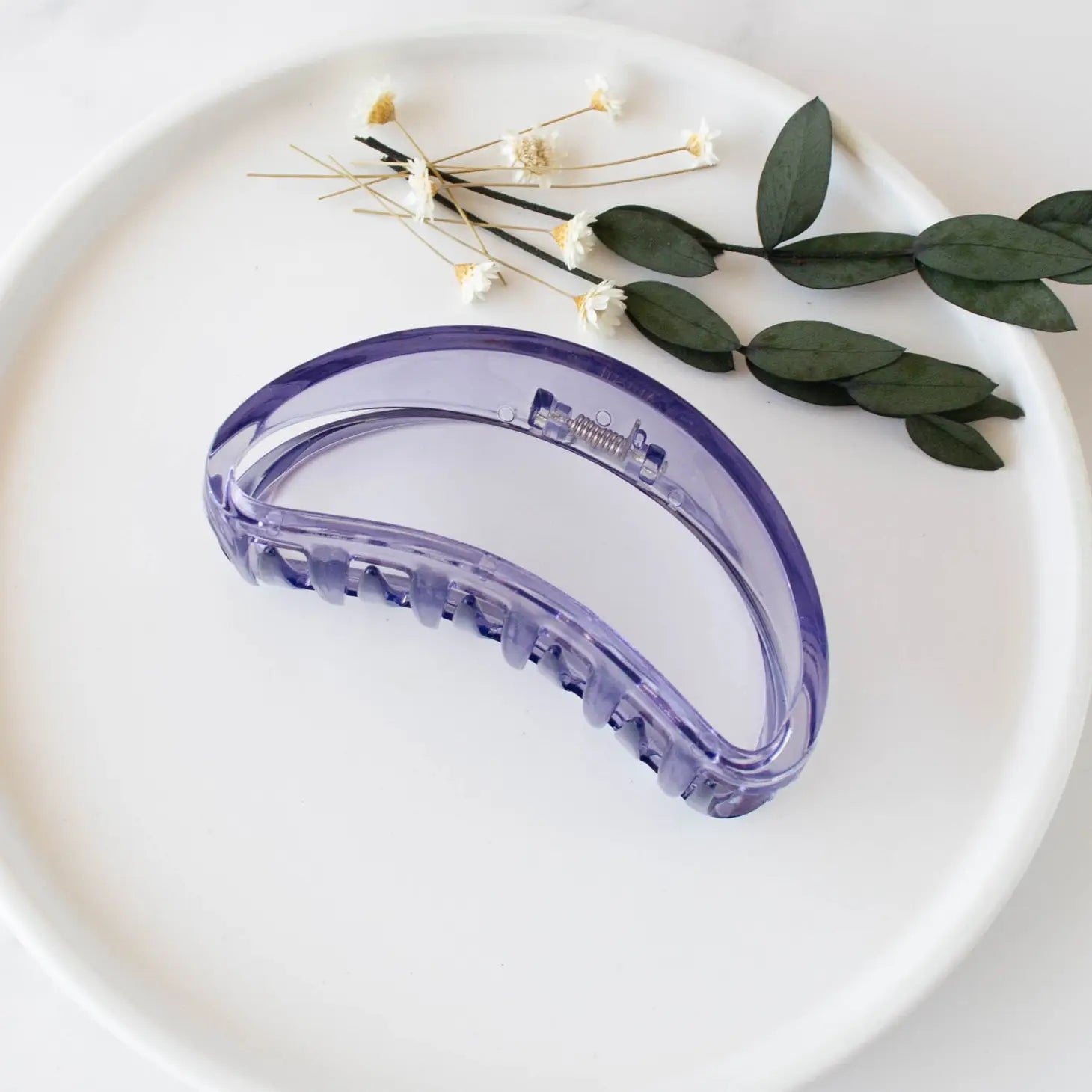 Mae Claw Clip - Proper