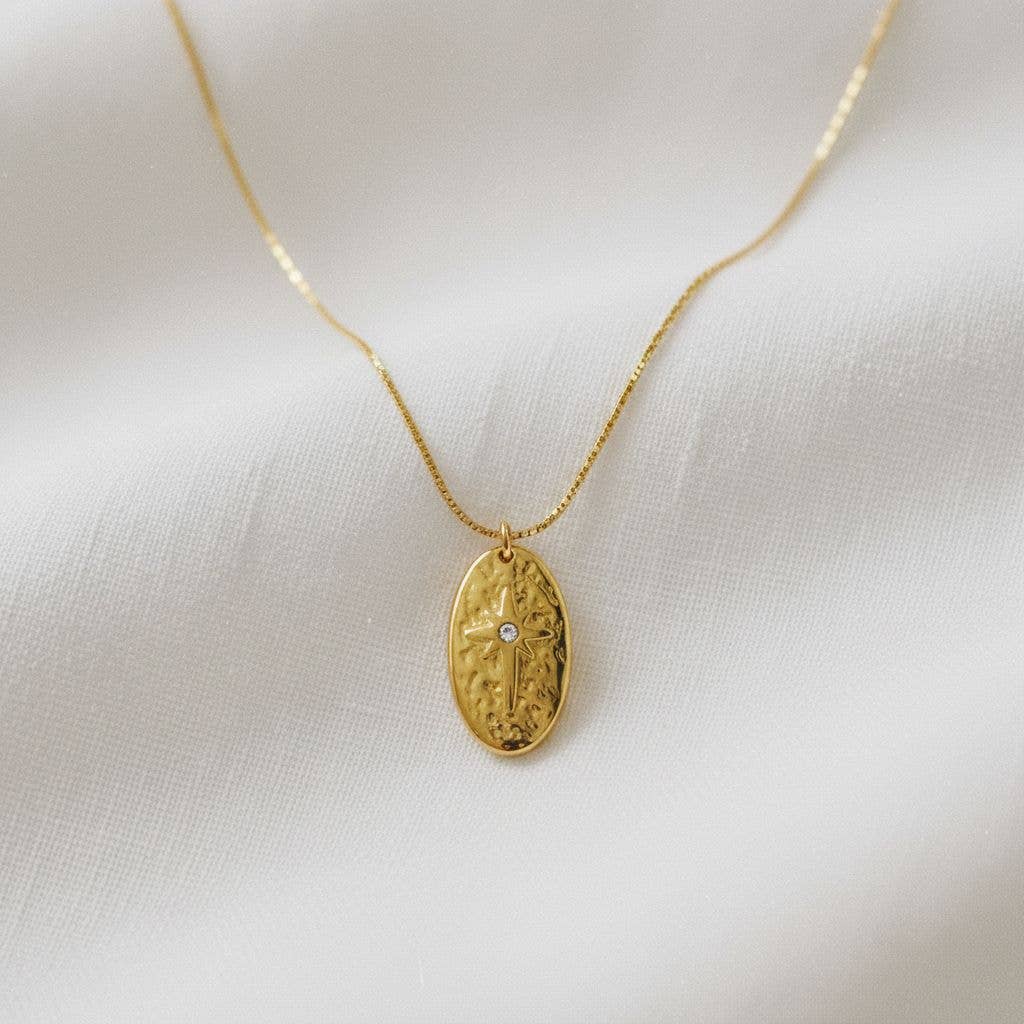 Star Oval Pendant Necklace
