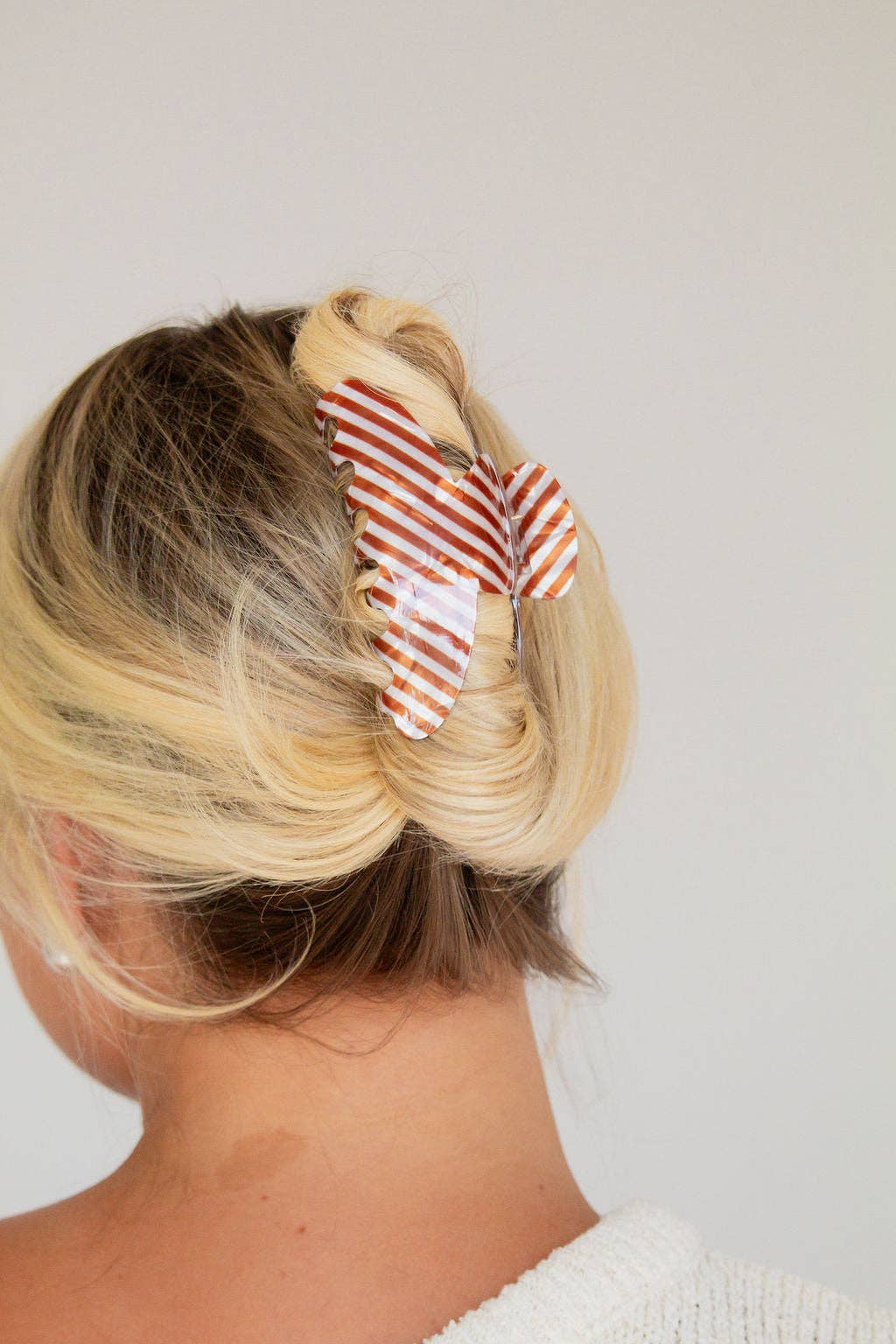 Toffee Striped Claw Clip