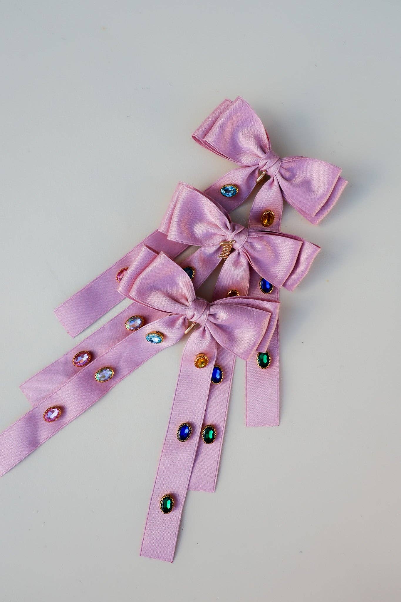 Dewdrop Gem Bow - Proper