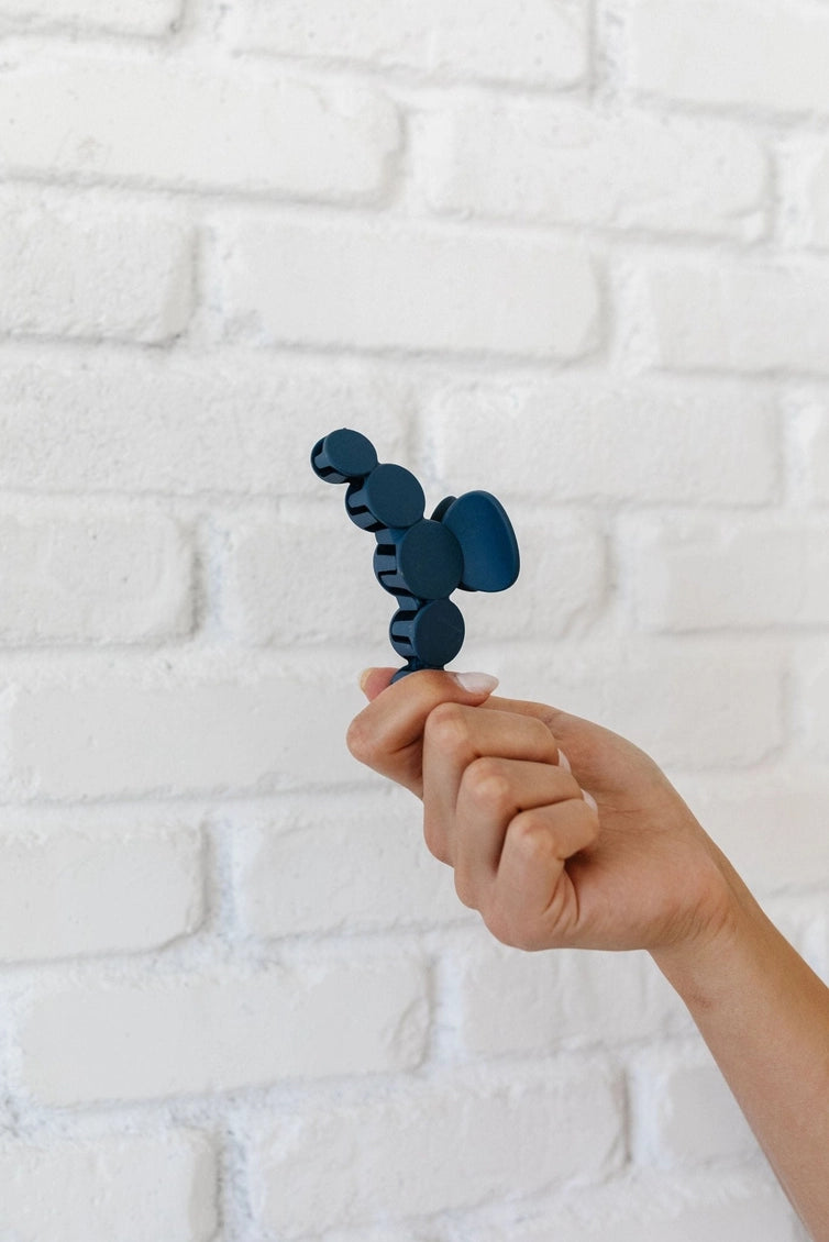 Circles Claw Clip - Proper