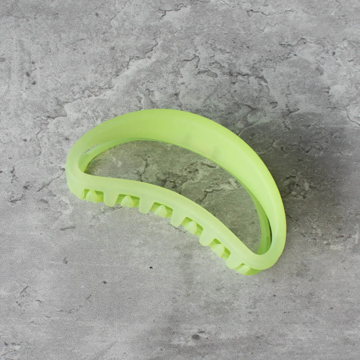 Mae Claw Clip - Proper