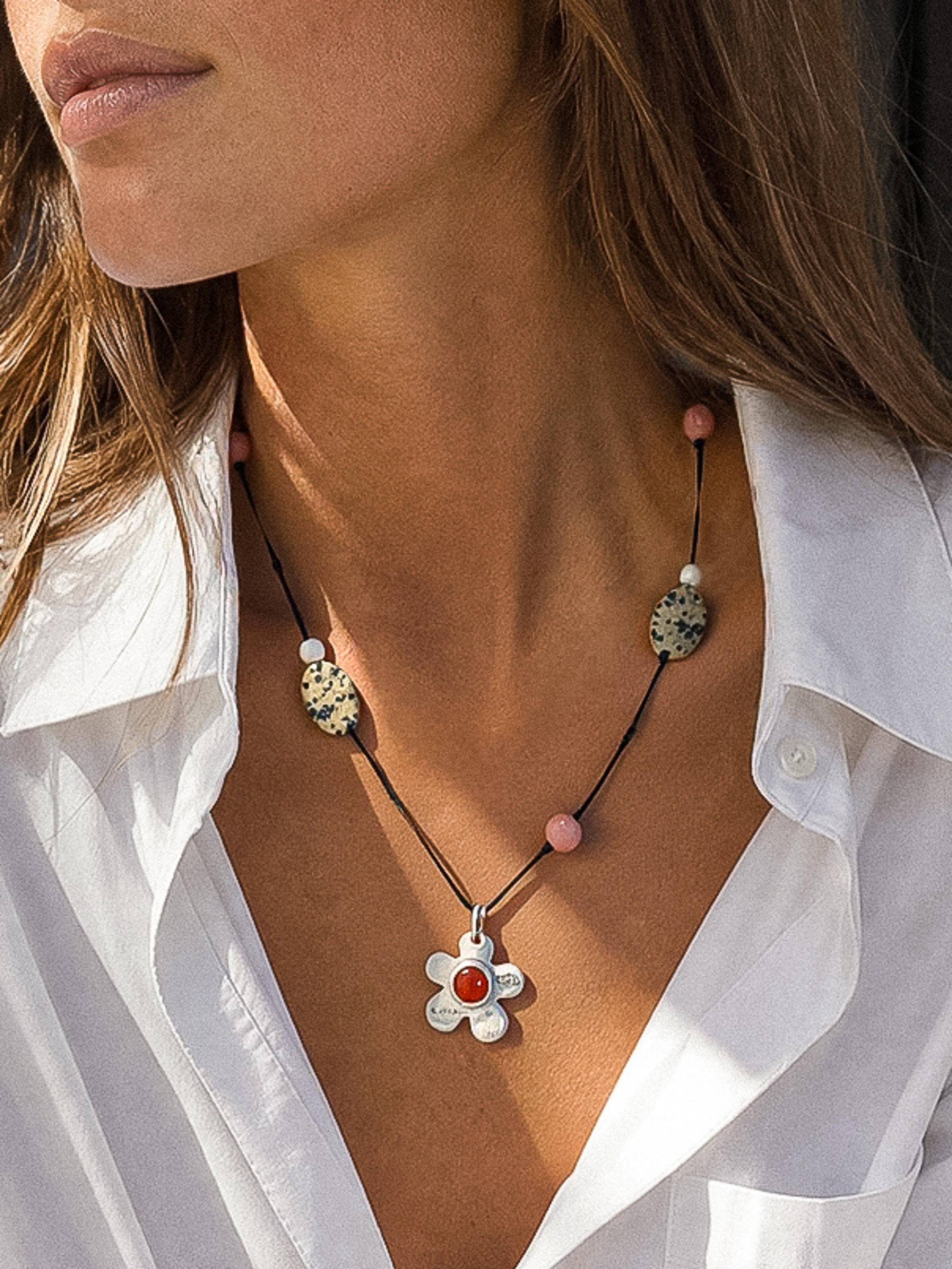 Tallulah Flower Necklace
