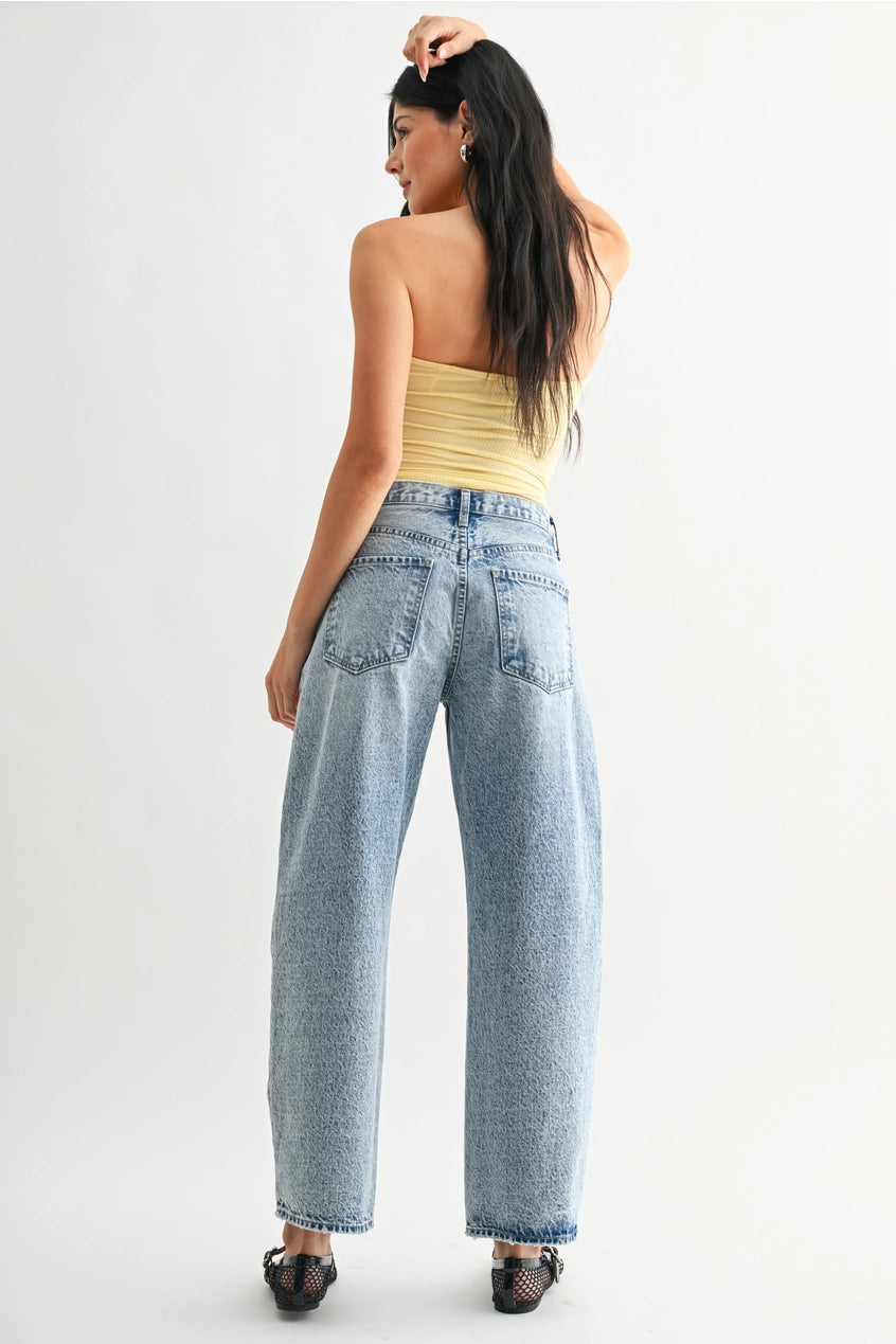 High Rise Light Barrel Jeans