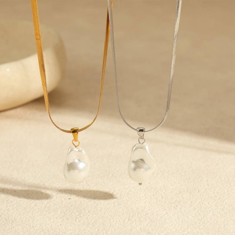 Single Pearl Necklace