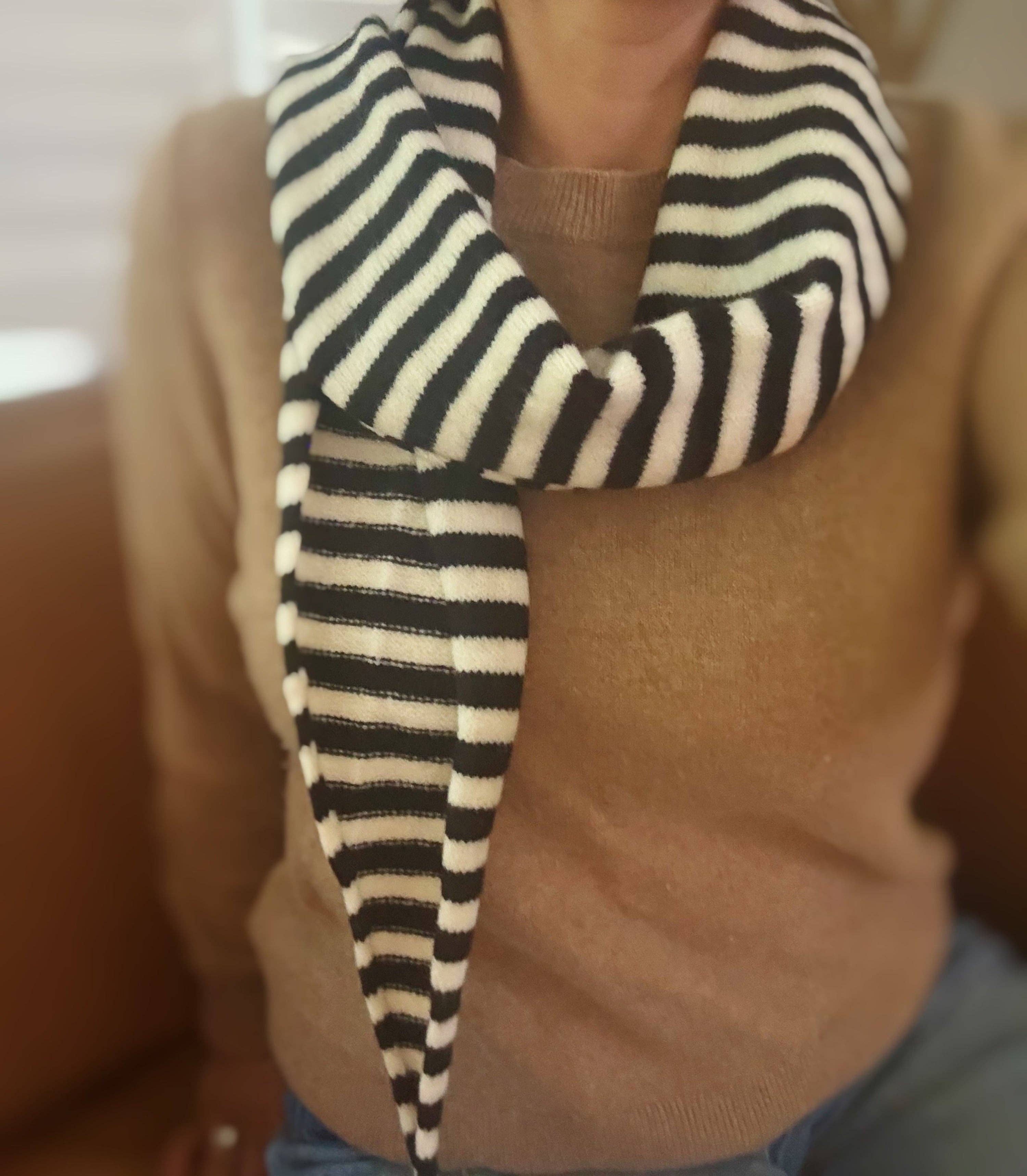 Slim Minimalist Knit Scarf – Two-Tone Cozy Yarn - Proper