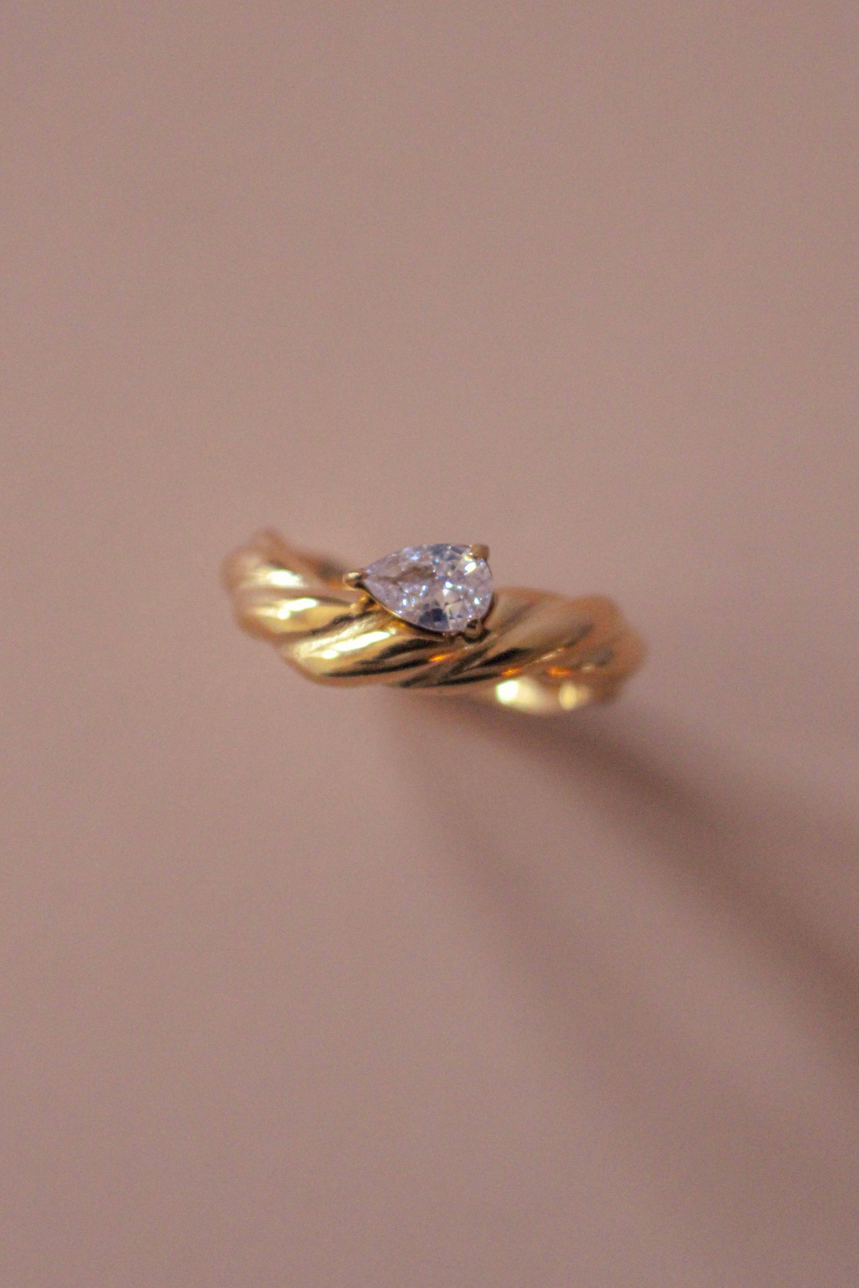 Rosier Ring