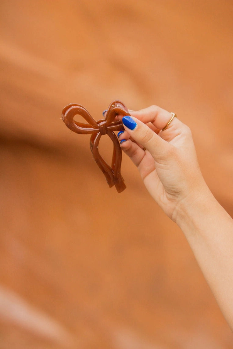Bow Claw Clip - Proper