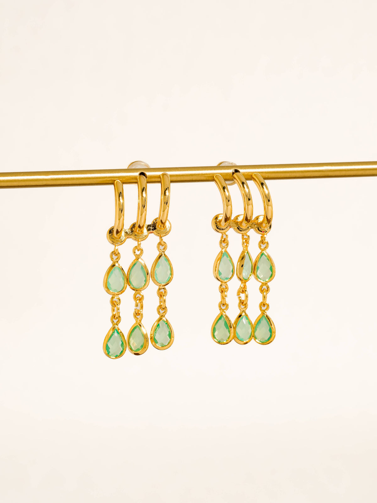 Fresco 18K Gold Vintage Crystal Drop Earrings - Proper