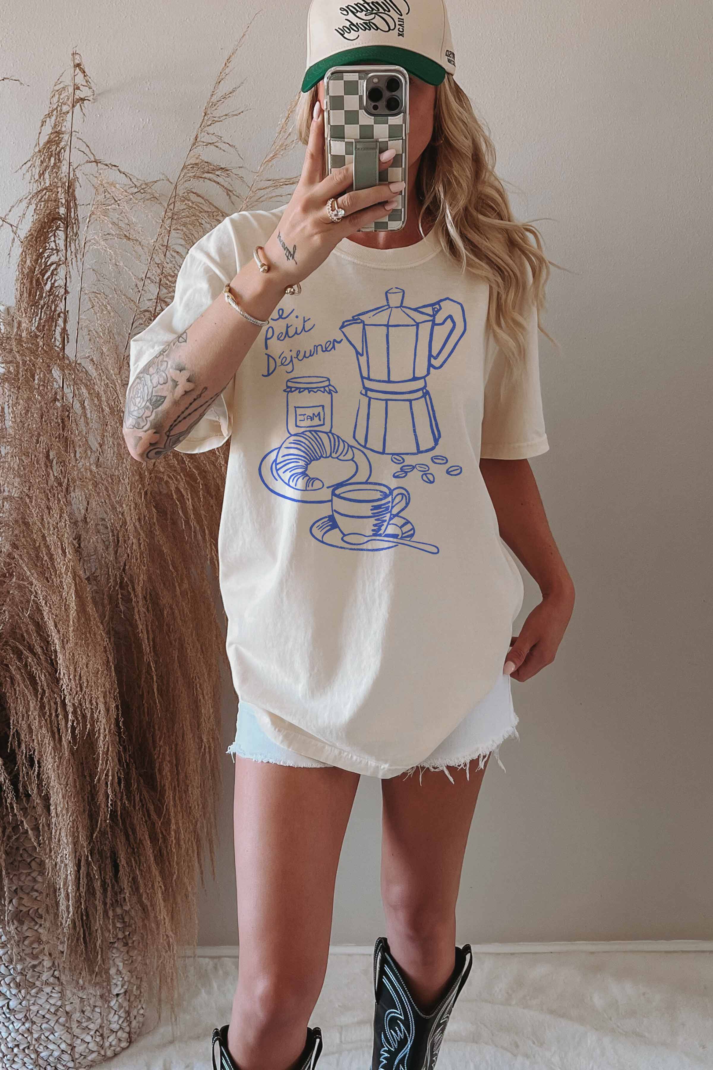 Le Petit Dejeuner Tee - Proper