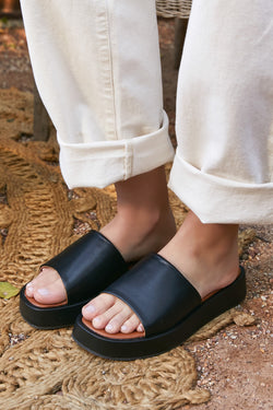 Tove Slides - Proper