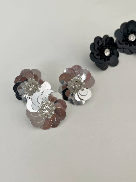 Nellie Mini Sequin Flower Shoe Charm