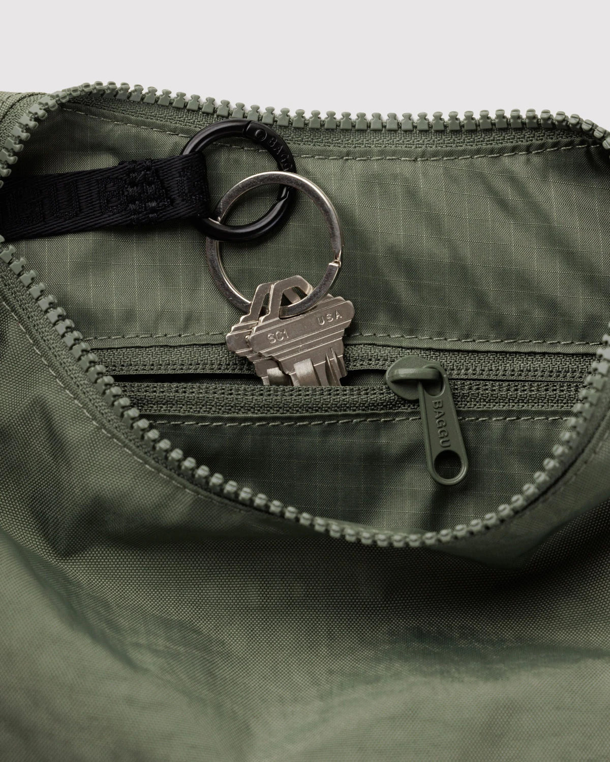 Baggu Small Nylon Crescent Bag -  Caper
