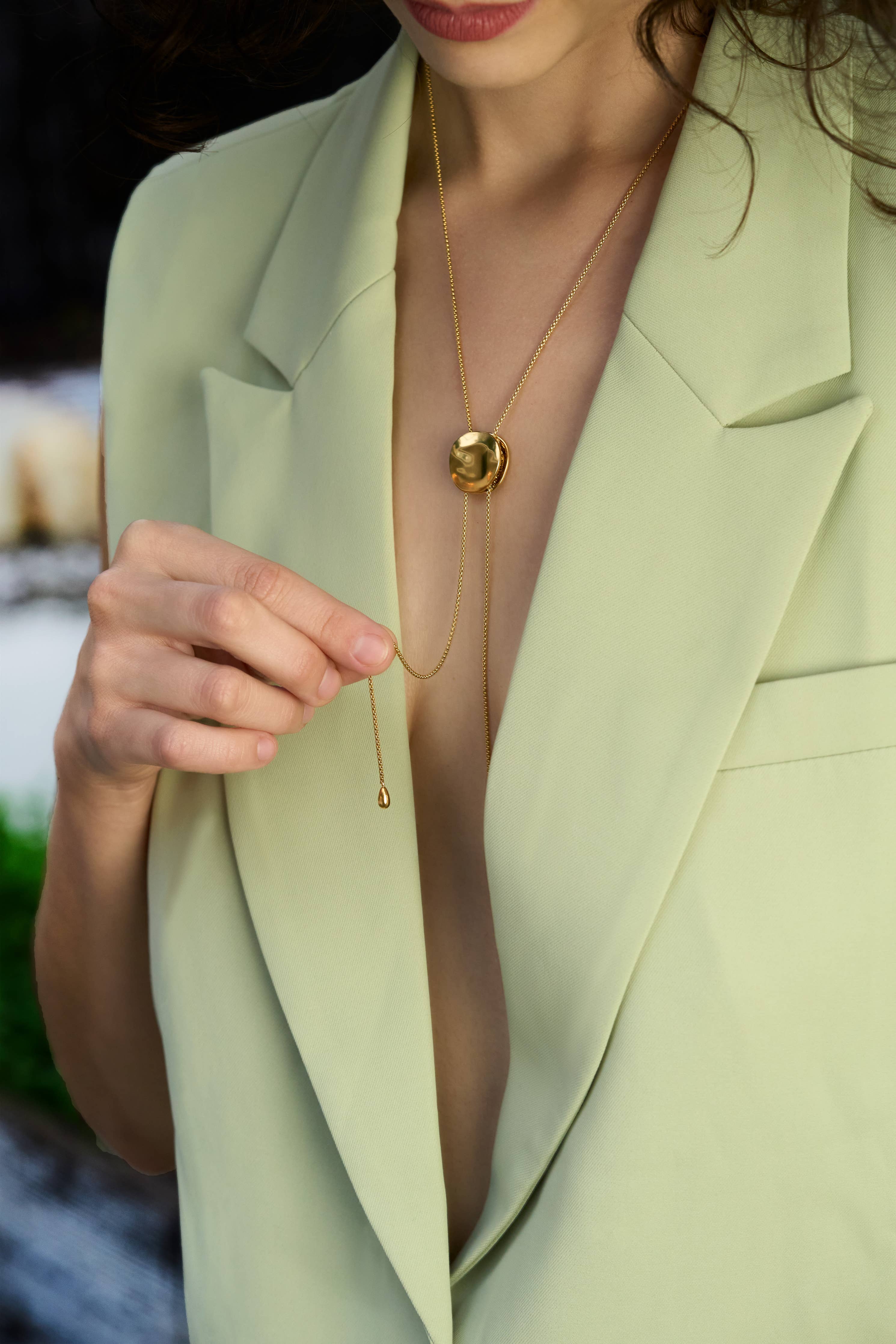 Full Circle Lariat - Proper