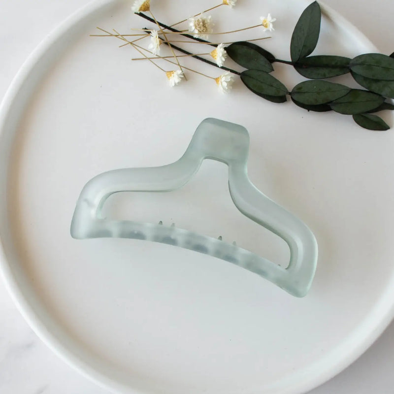 Moet Claw Hair Clip - Proper