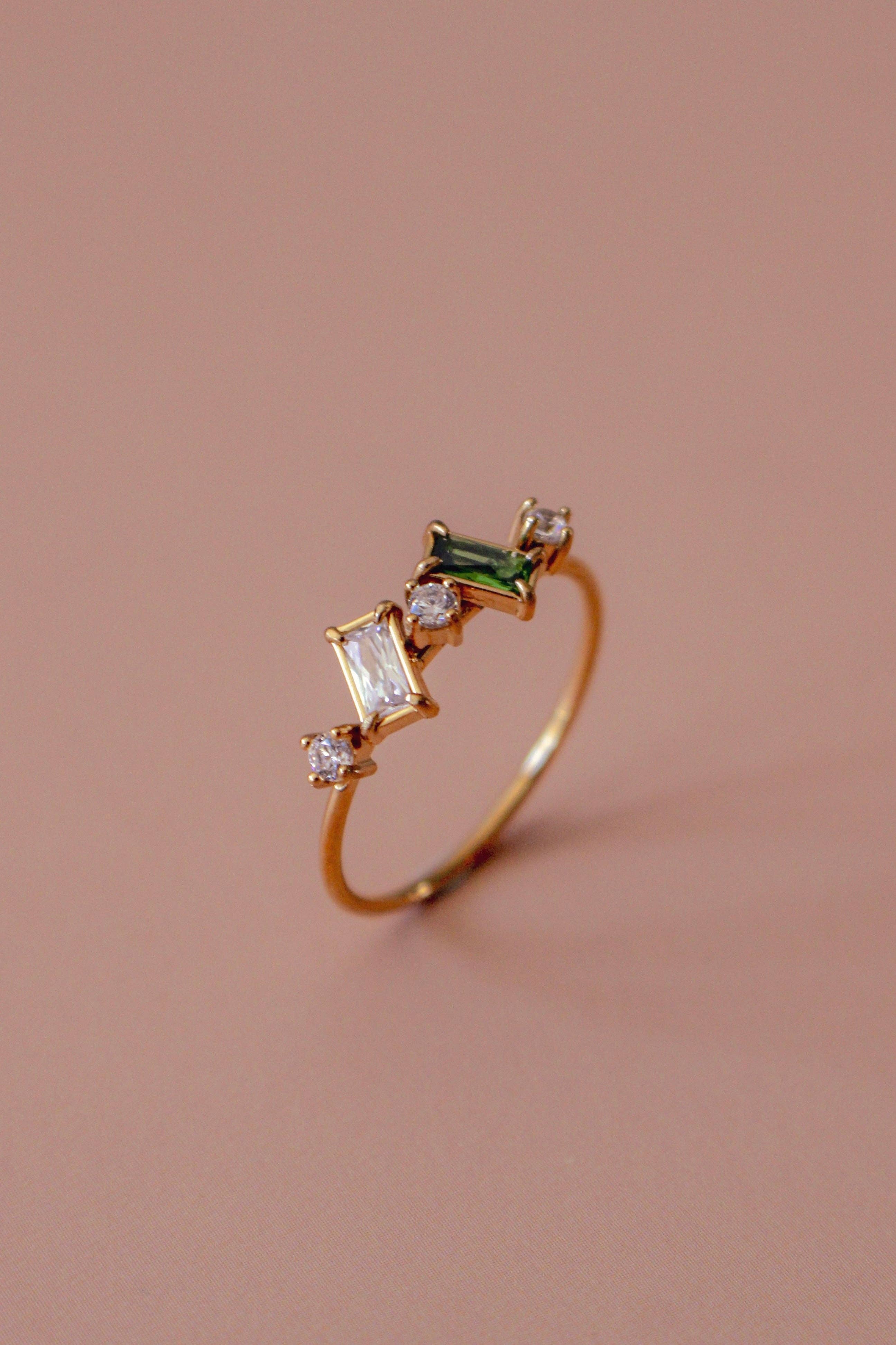 Iris Emerald Green Ring