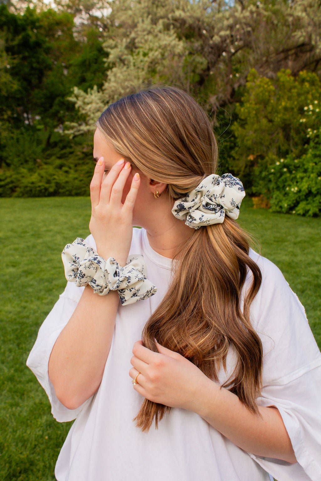 Botanical Blue Jumbo Scrunchie - Proper