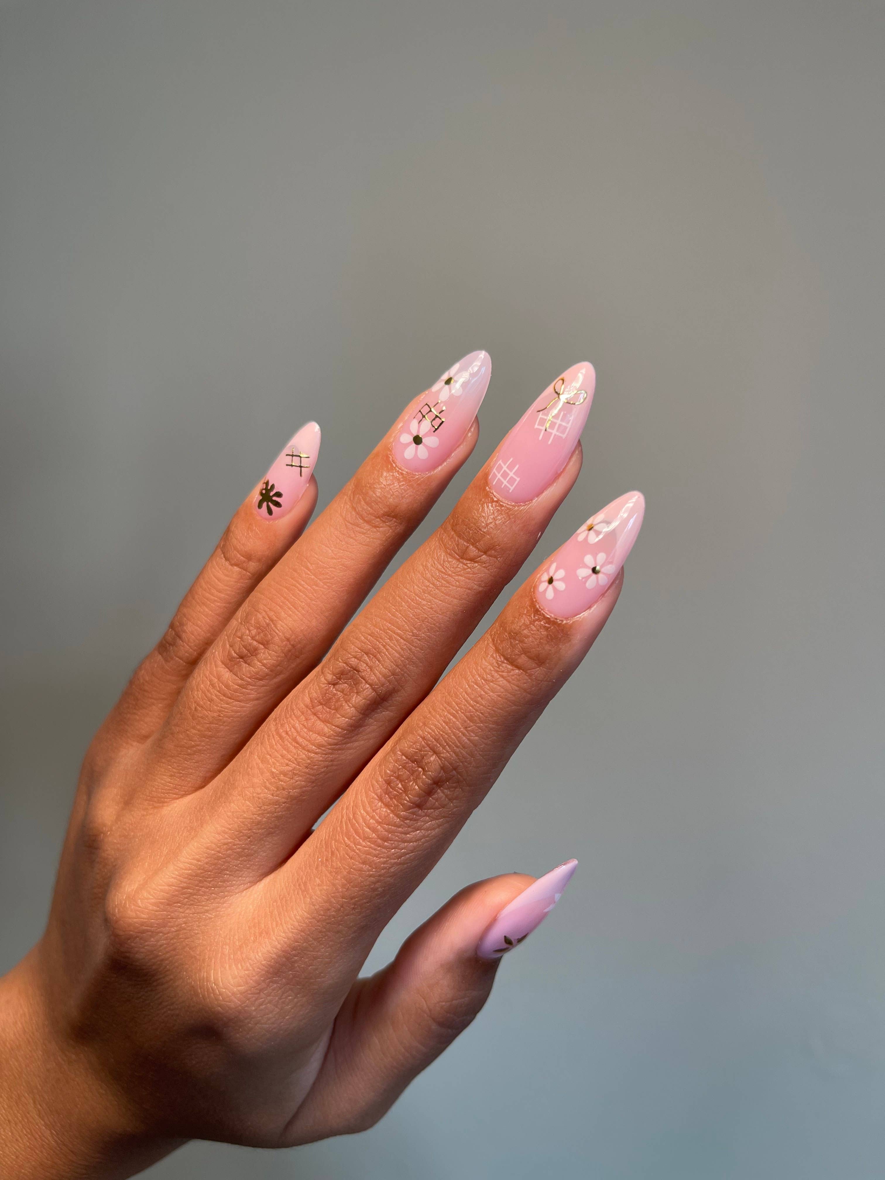 Nail Art Stickers - Delicate - Proper