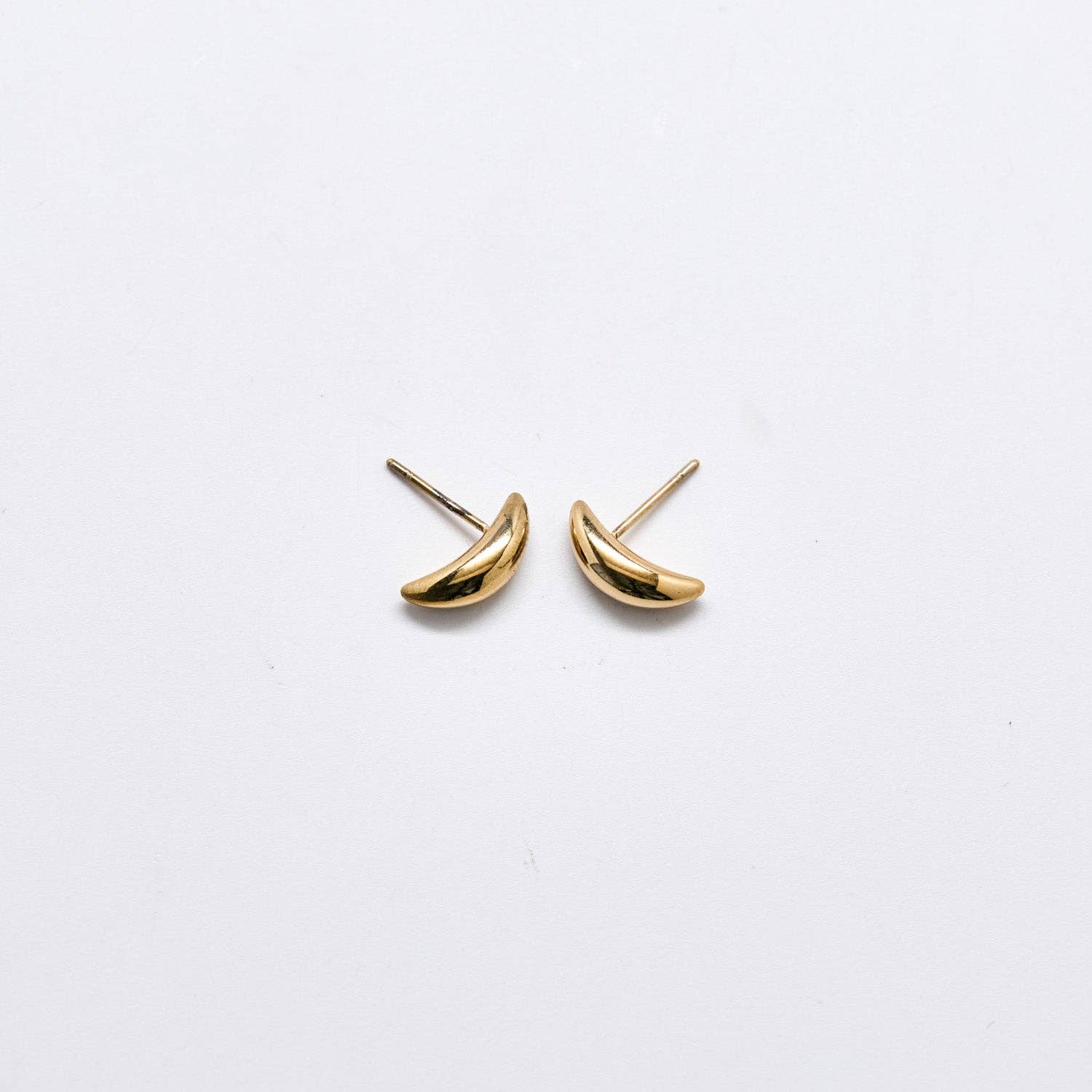 Luna Curved Gold Stud Earrings - Proper
