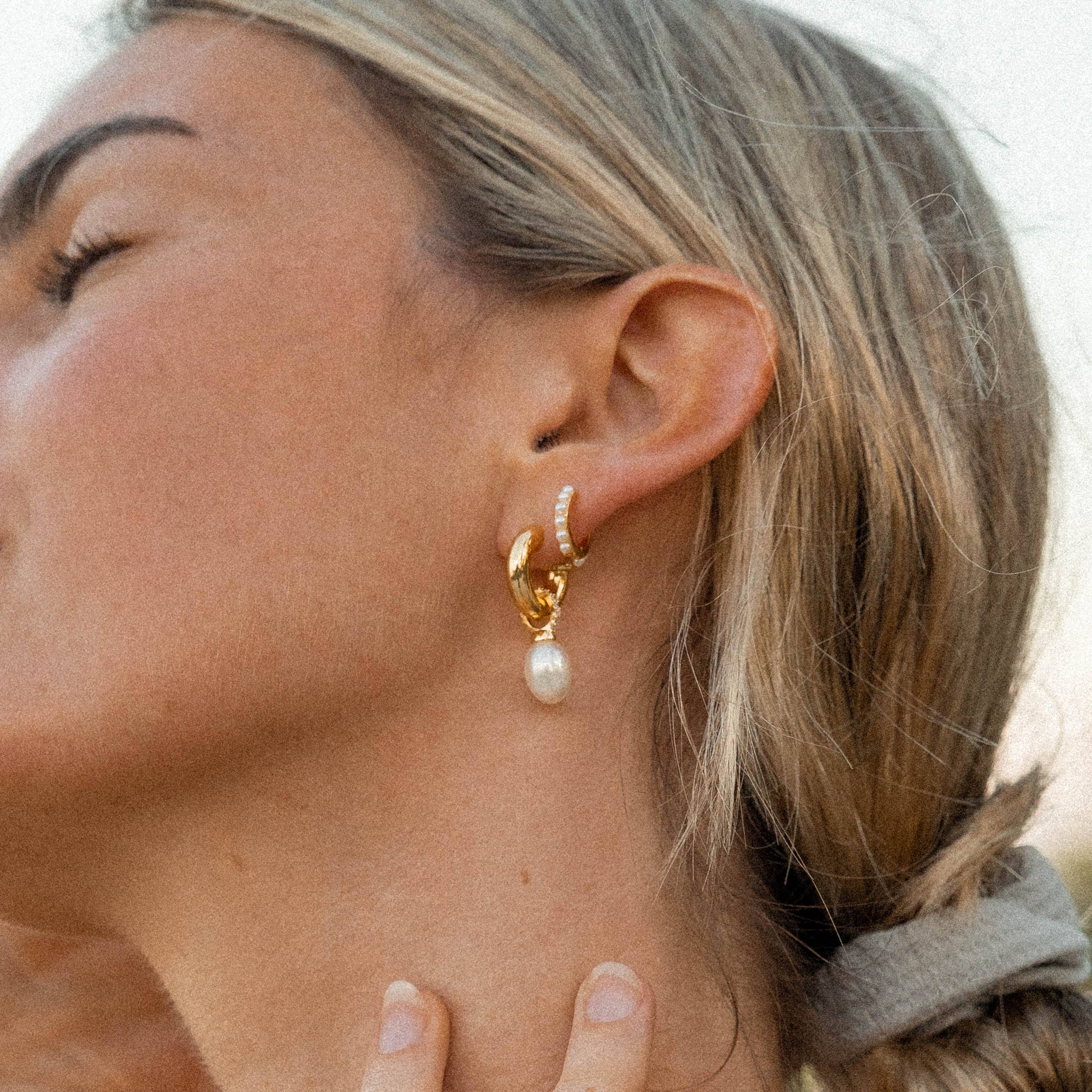 Pearl Diver Earrings - Proper