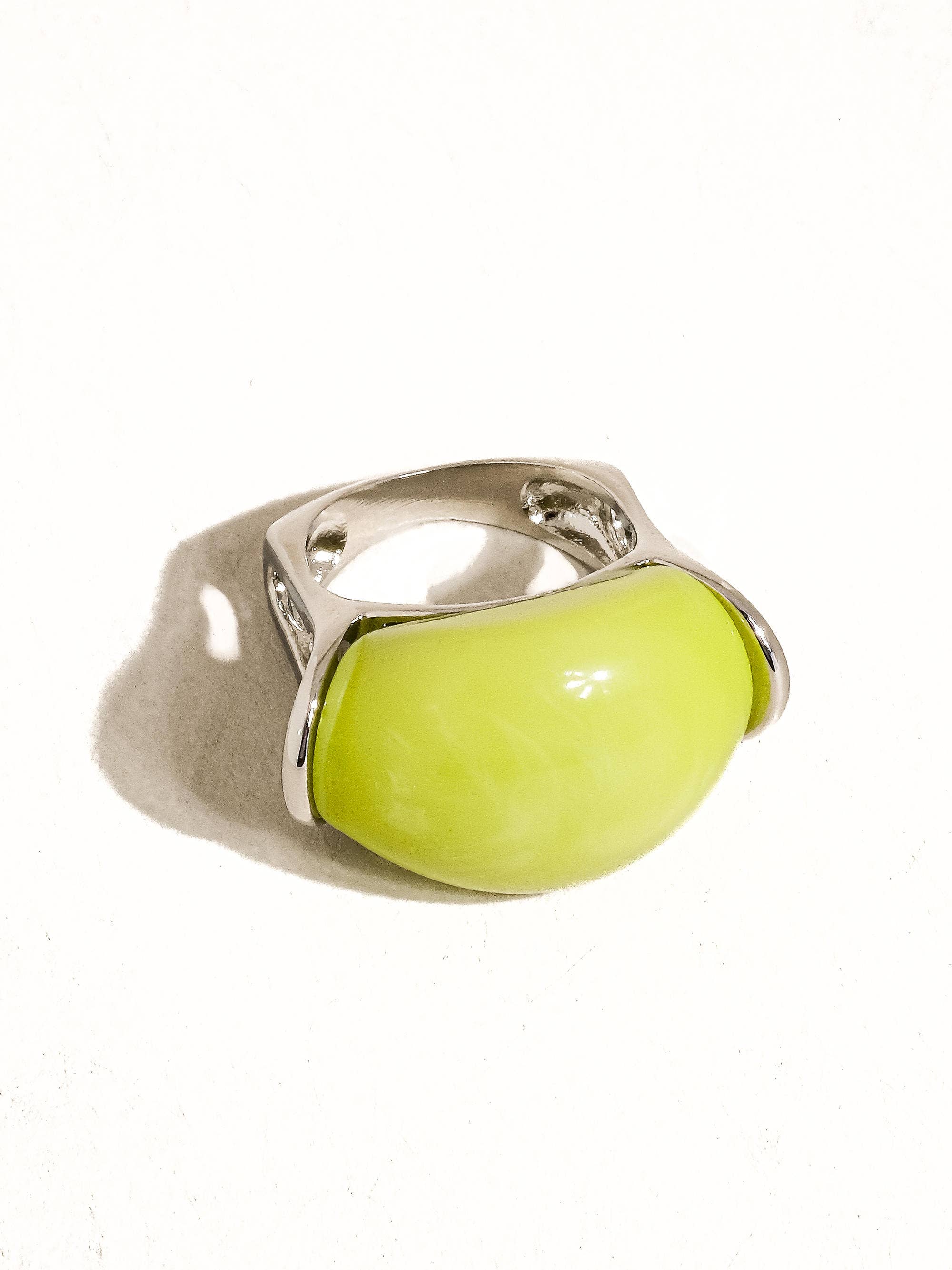 Nanette Ring