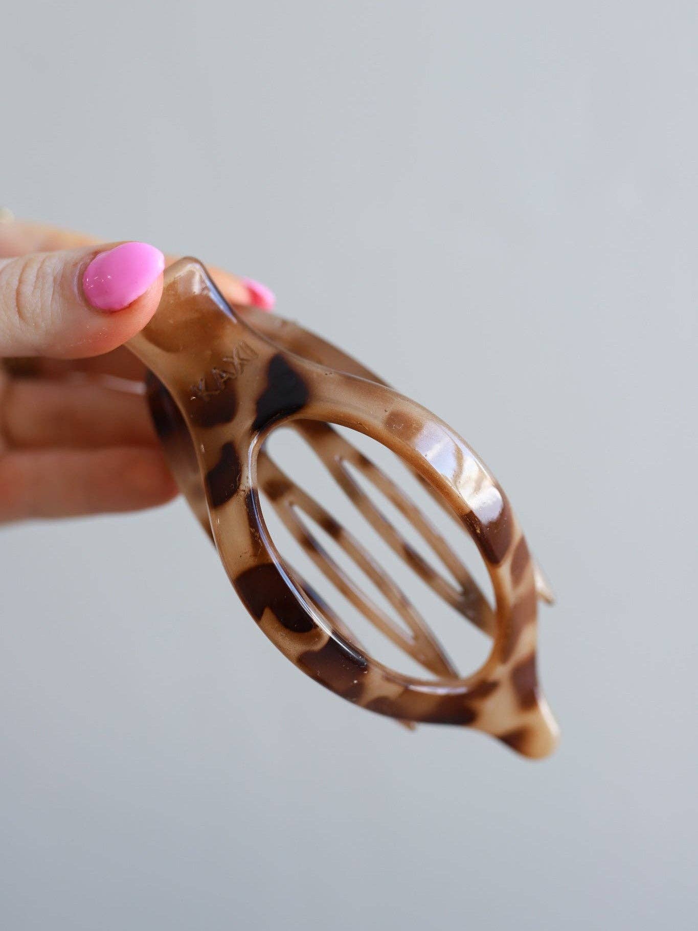 Kaxi Lay Down Claw Clip 2.0 - Proper