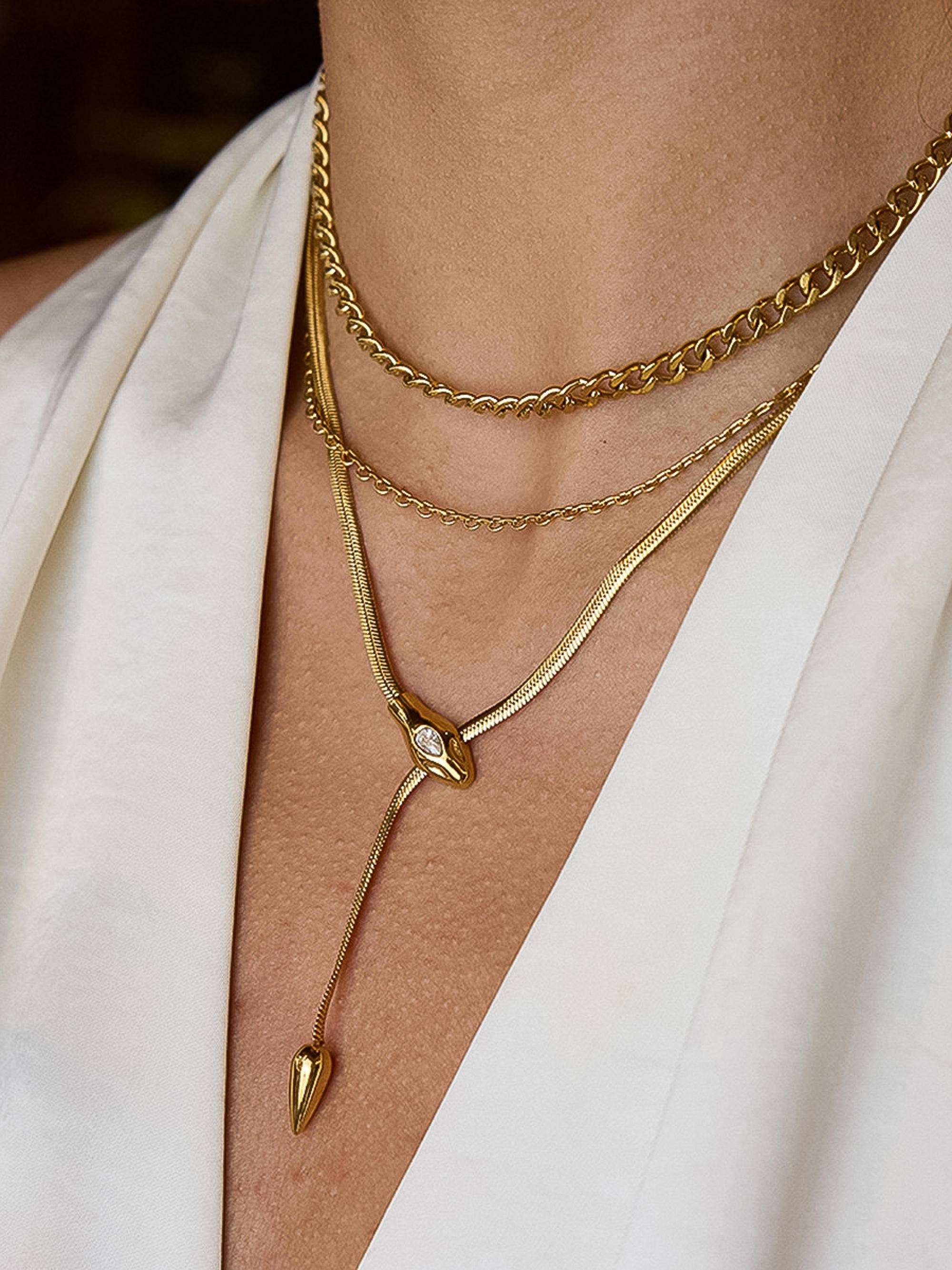 Gildora Lariat Necklace