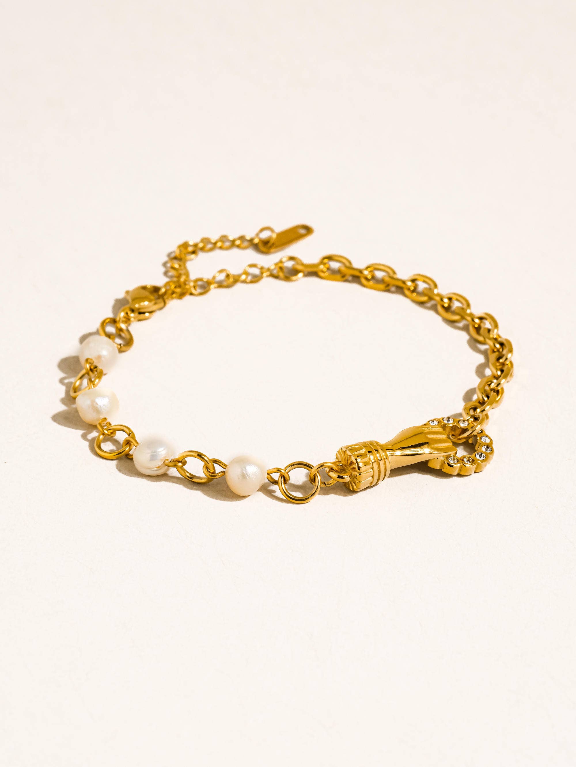 Isoria Bracelet - Proper