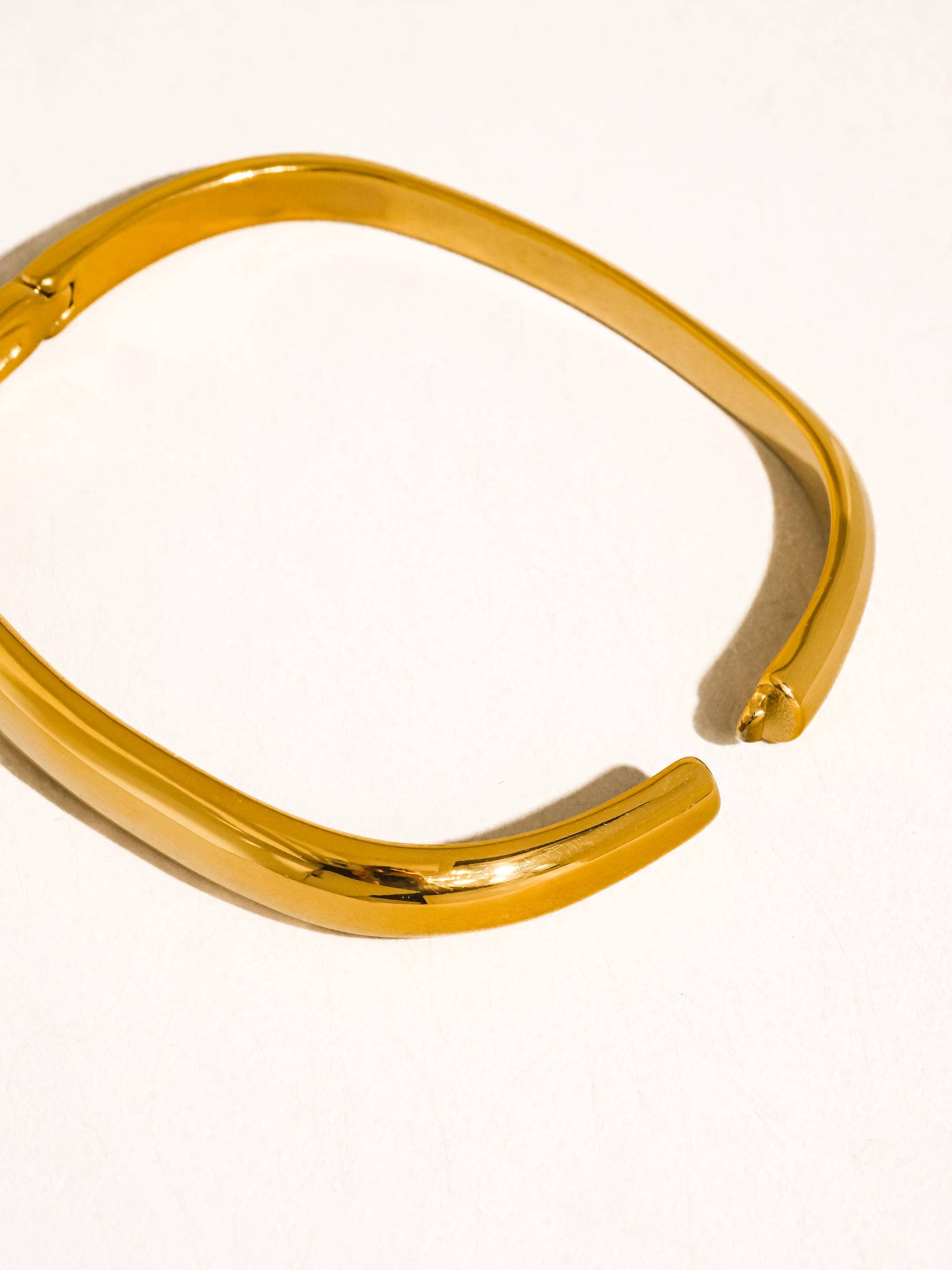 Renzi Bangle