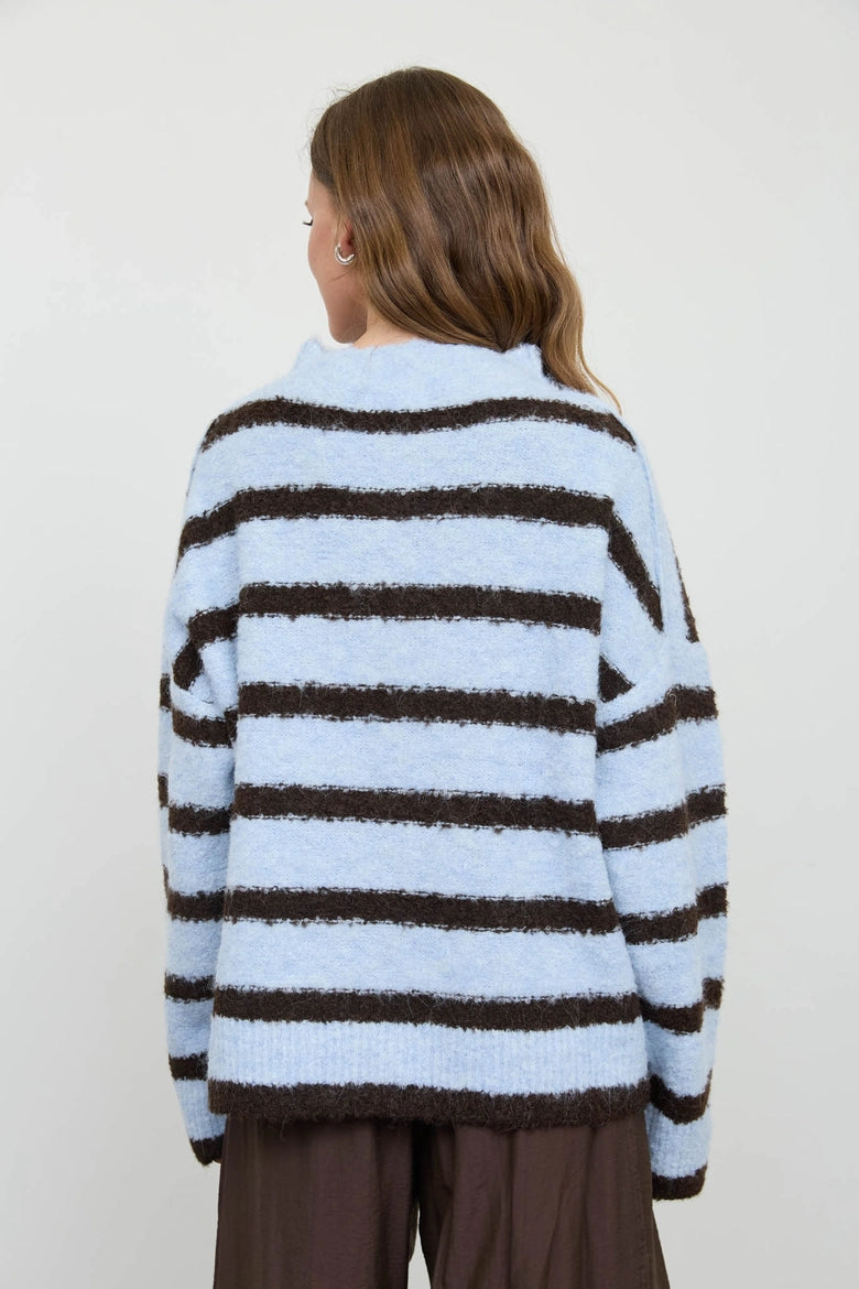 Zaniyah Sweater