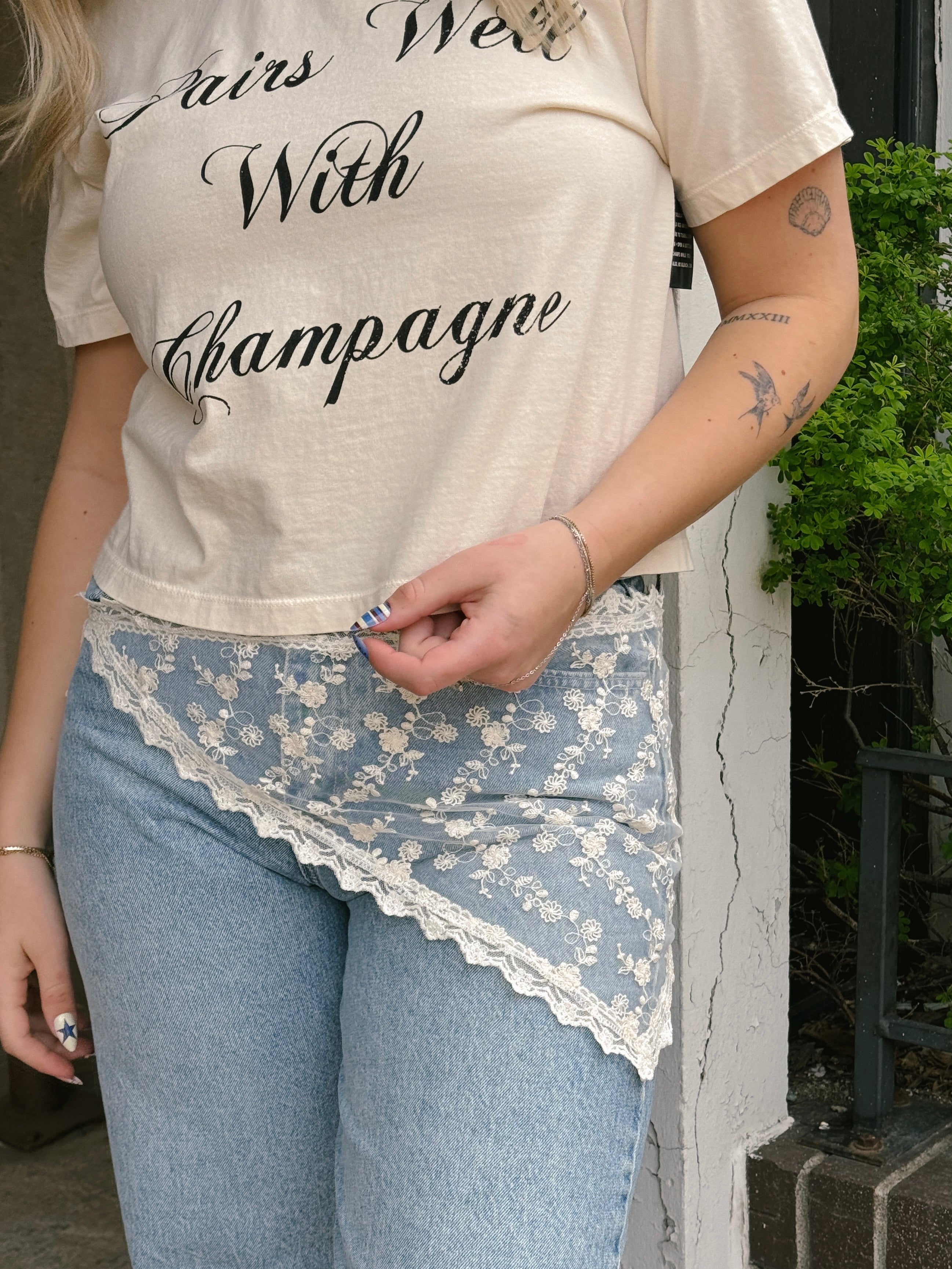 Lacy Hip Wrap Scarf - Proper