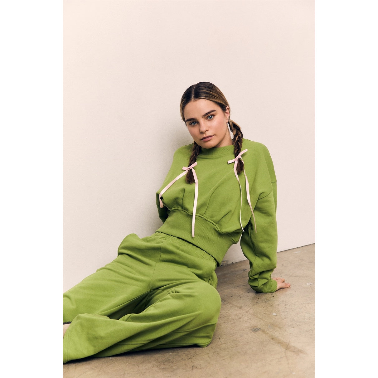 Rhodes Crop Sweatshirt - Proper