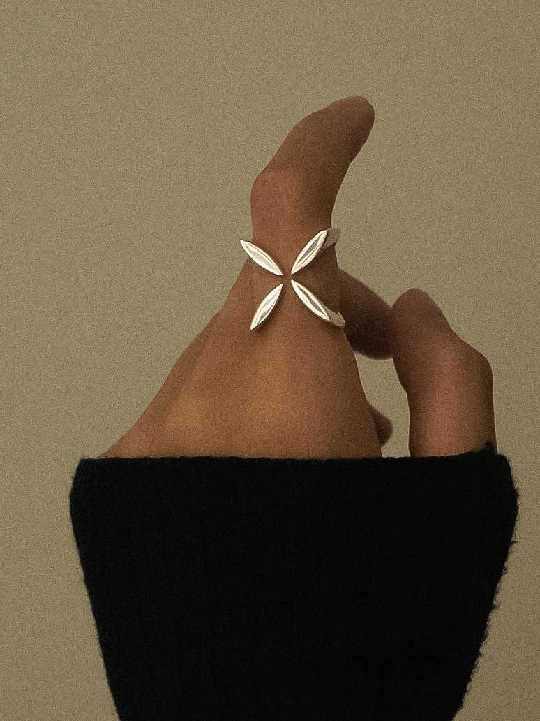 Peliah Ring - Proper