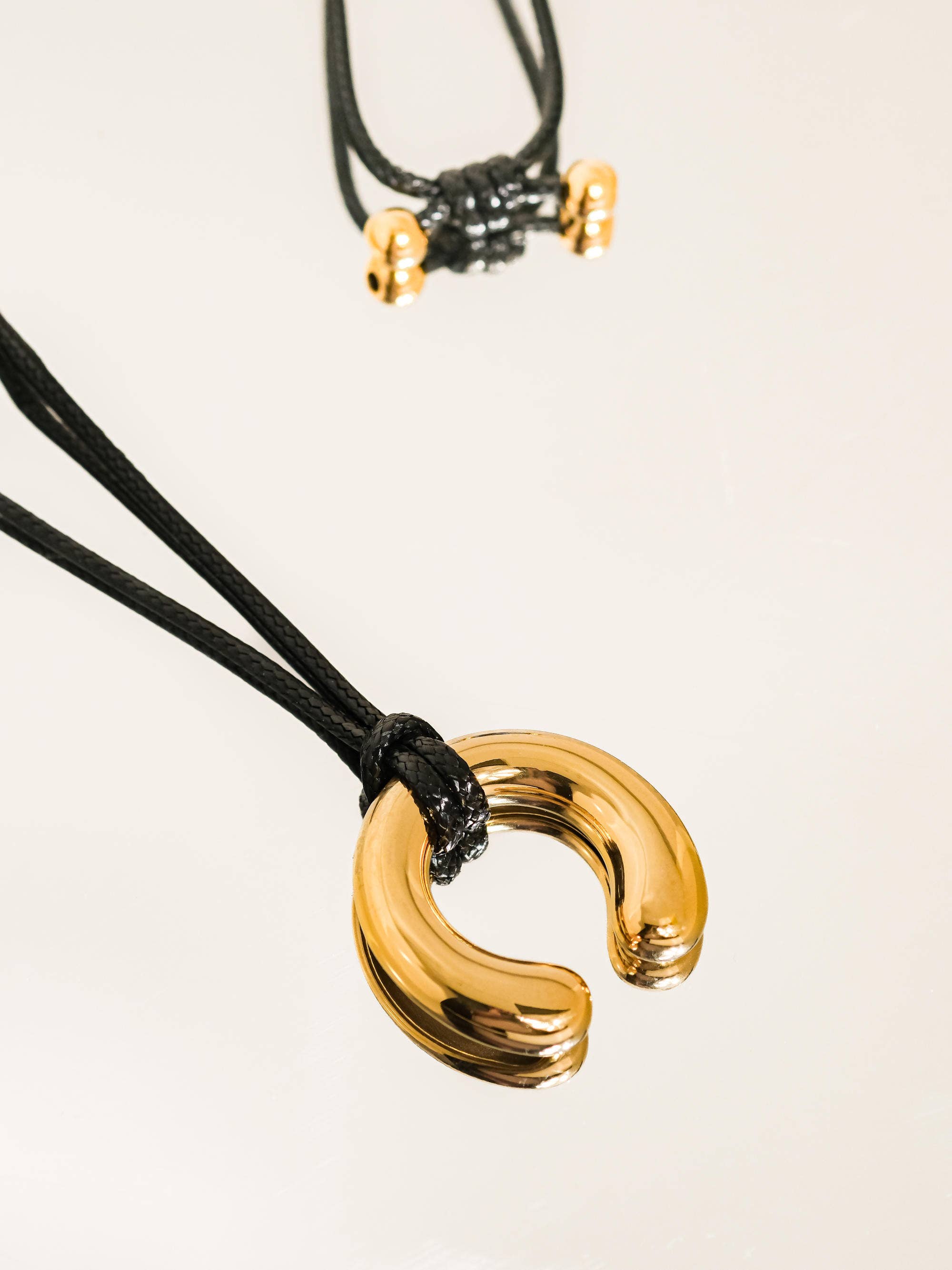 Valeska Necklace