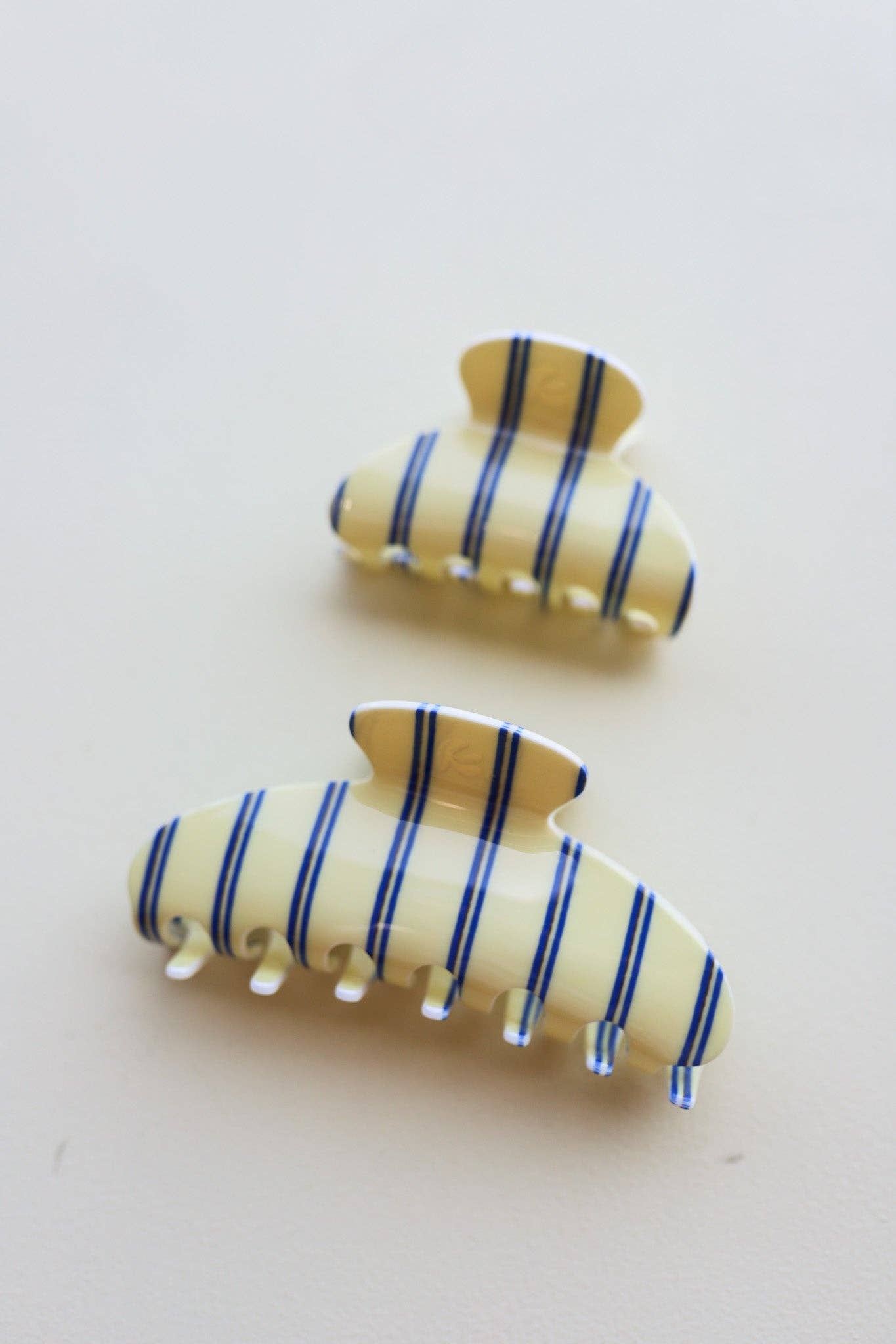 Pinstripe Claw Clip - Proper