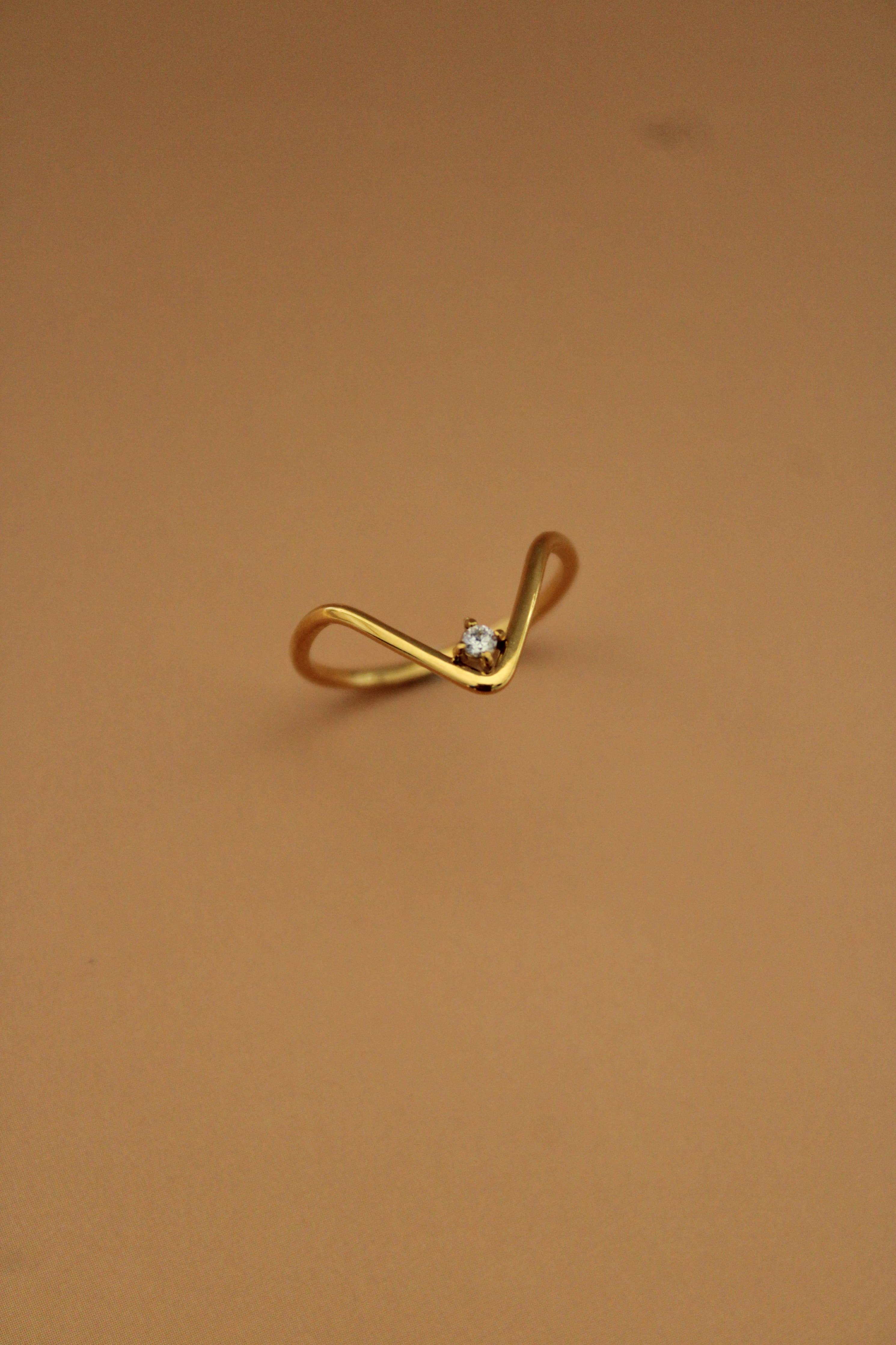 Esme Ring - Proper