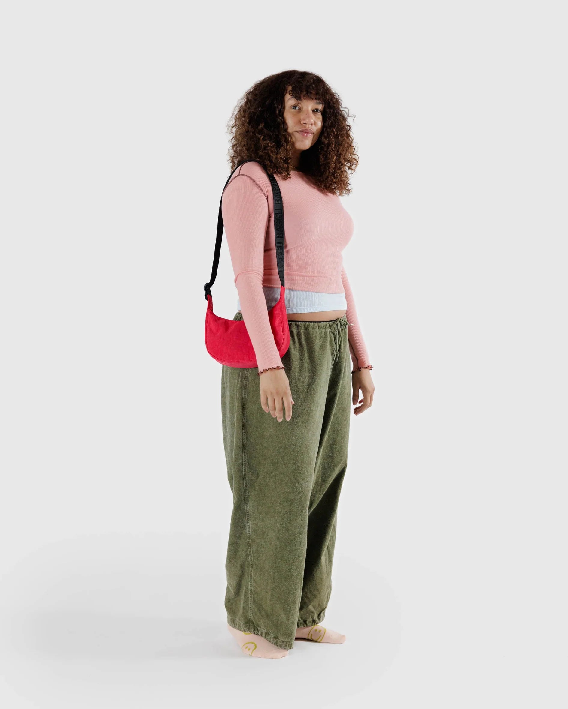 Baggu Small Nylon Crescent Bag - Candy Apple - Proper