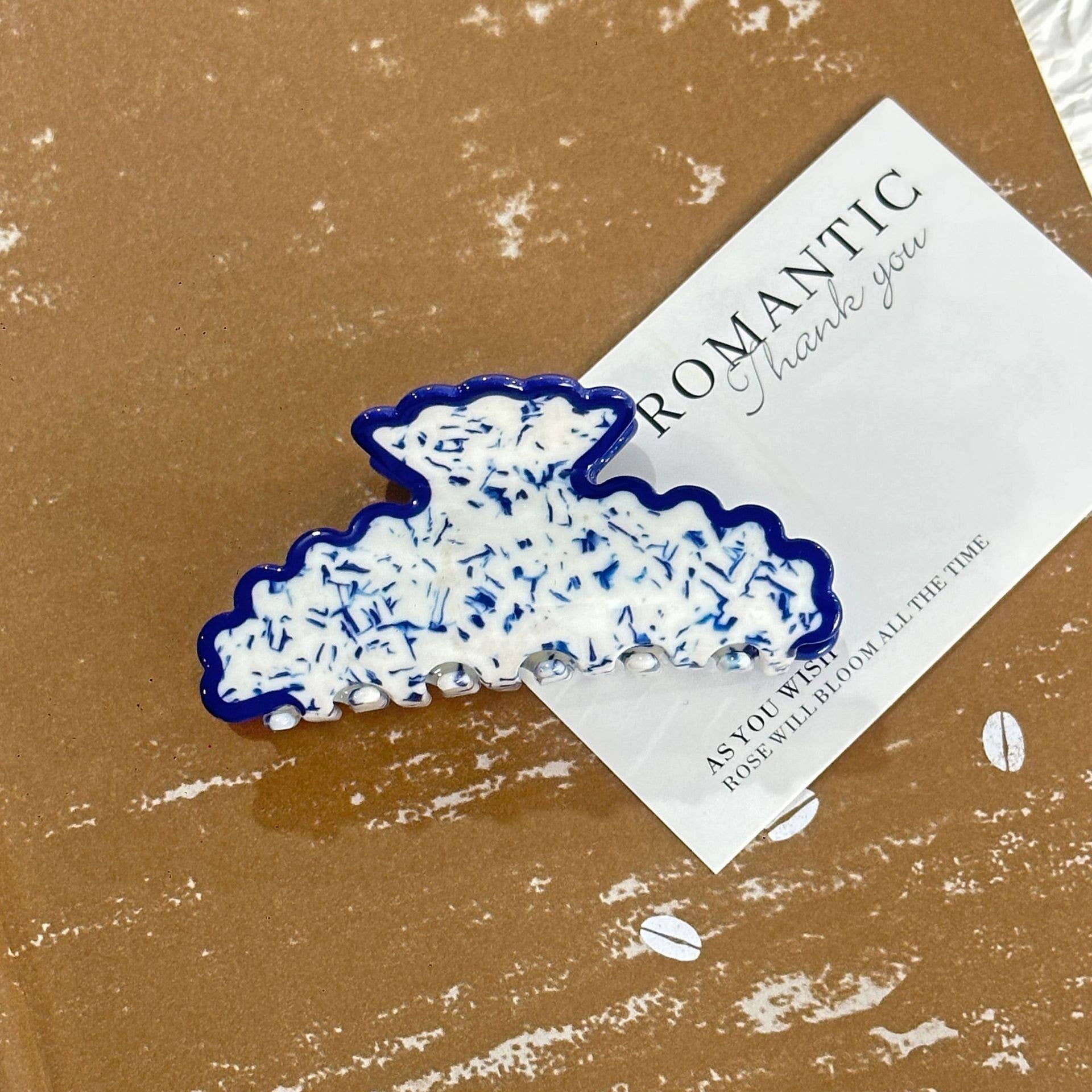 Scallop Edge Blue + White Clips - Proper