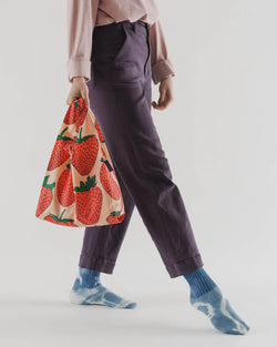 Baby Baggu - Strawberry - Proper