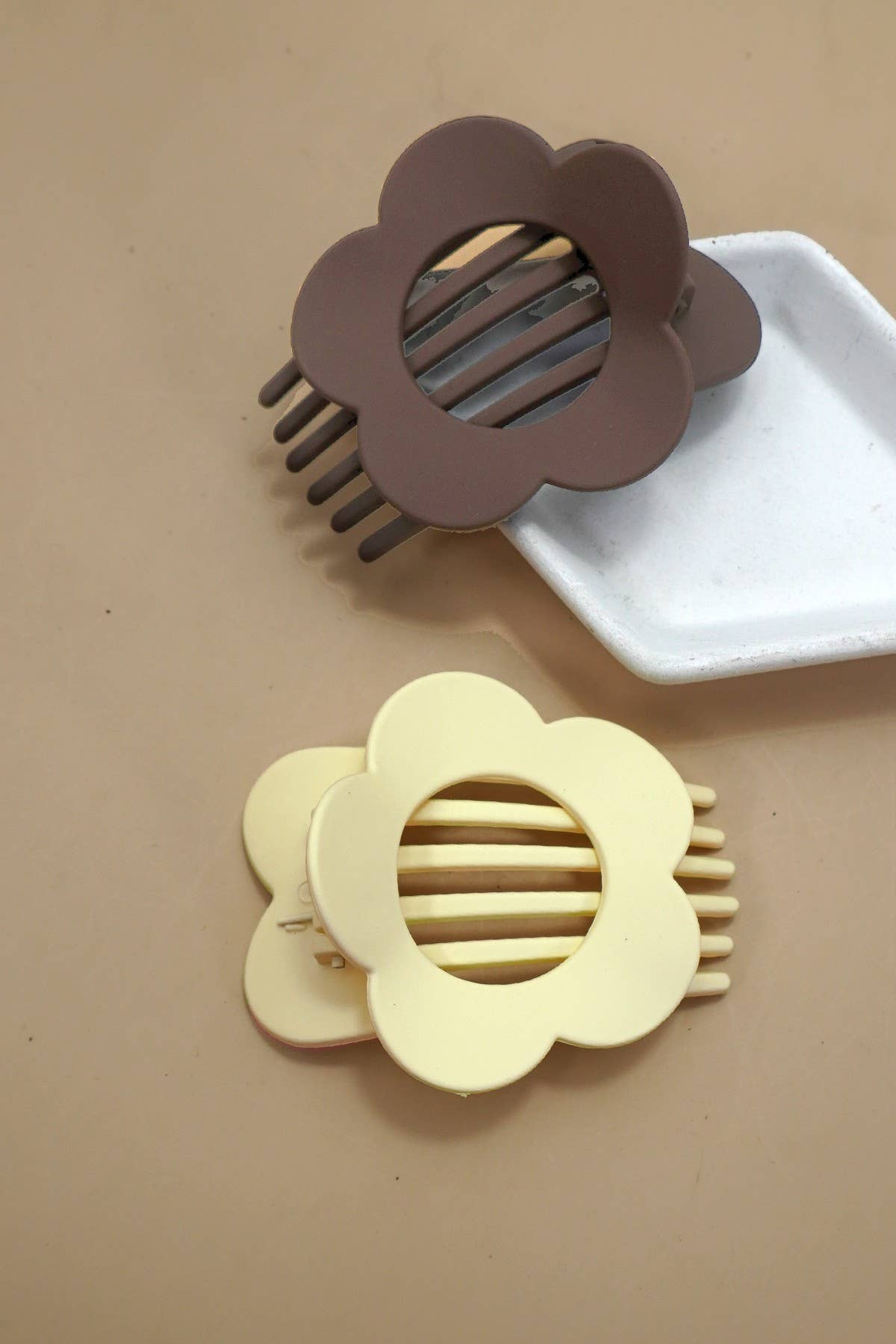 Flat Flower Hair Claw Clips