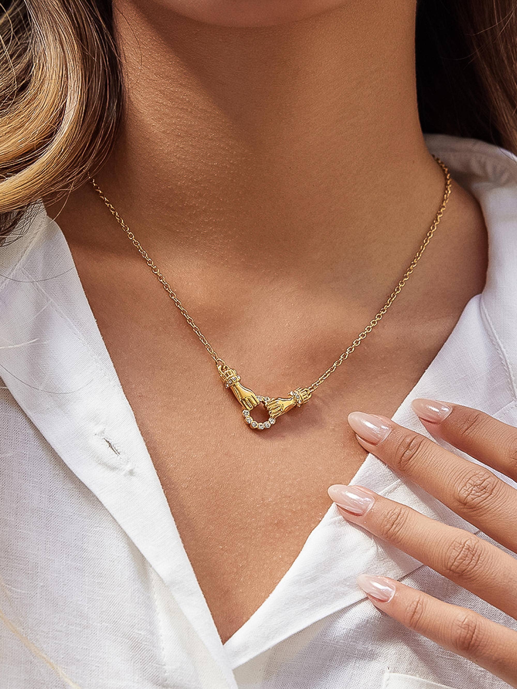 Brissonne Double Hand Necklace - Proper