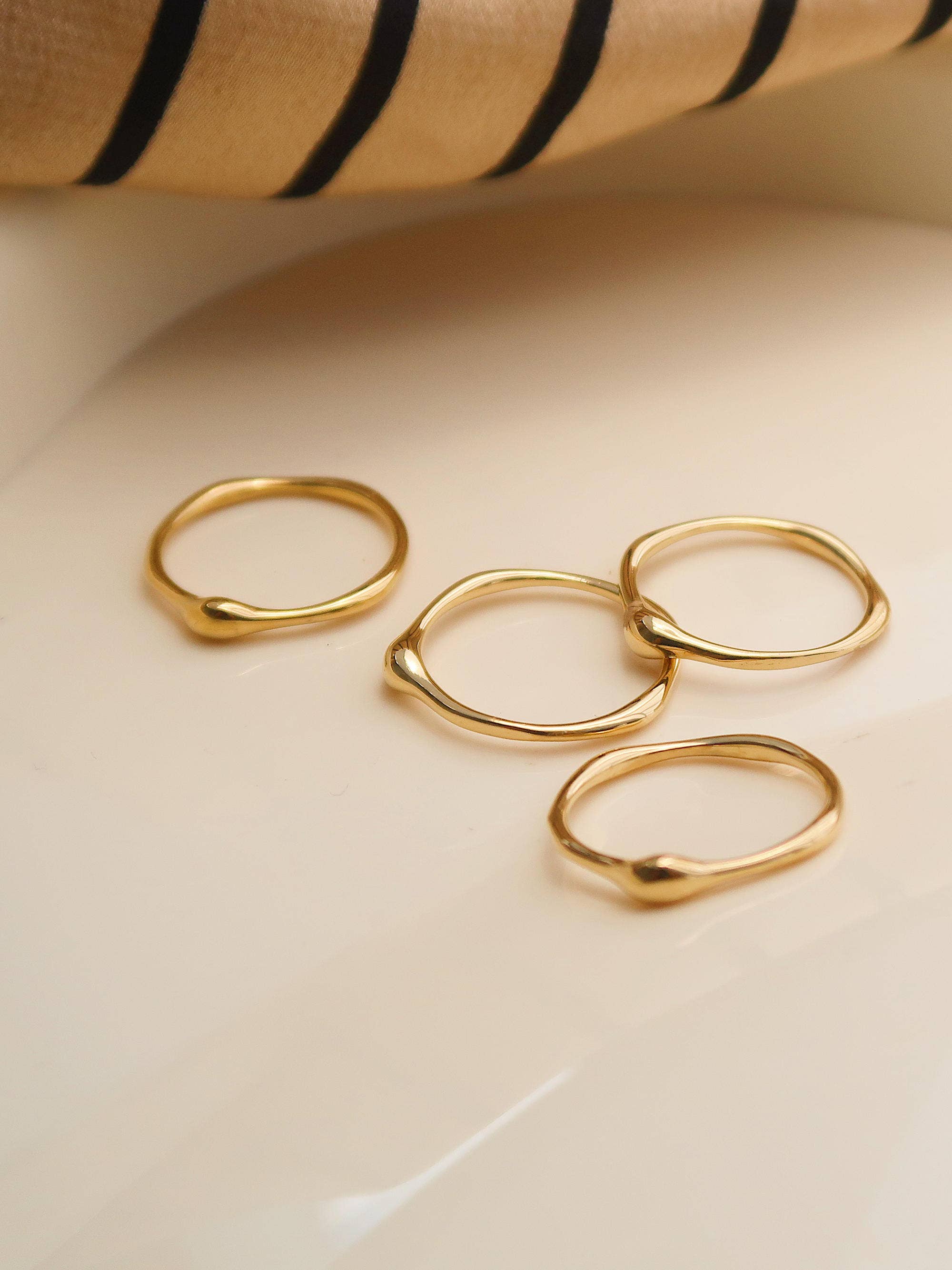 Rowena Minimalist Ring
