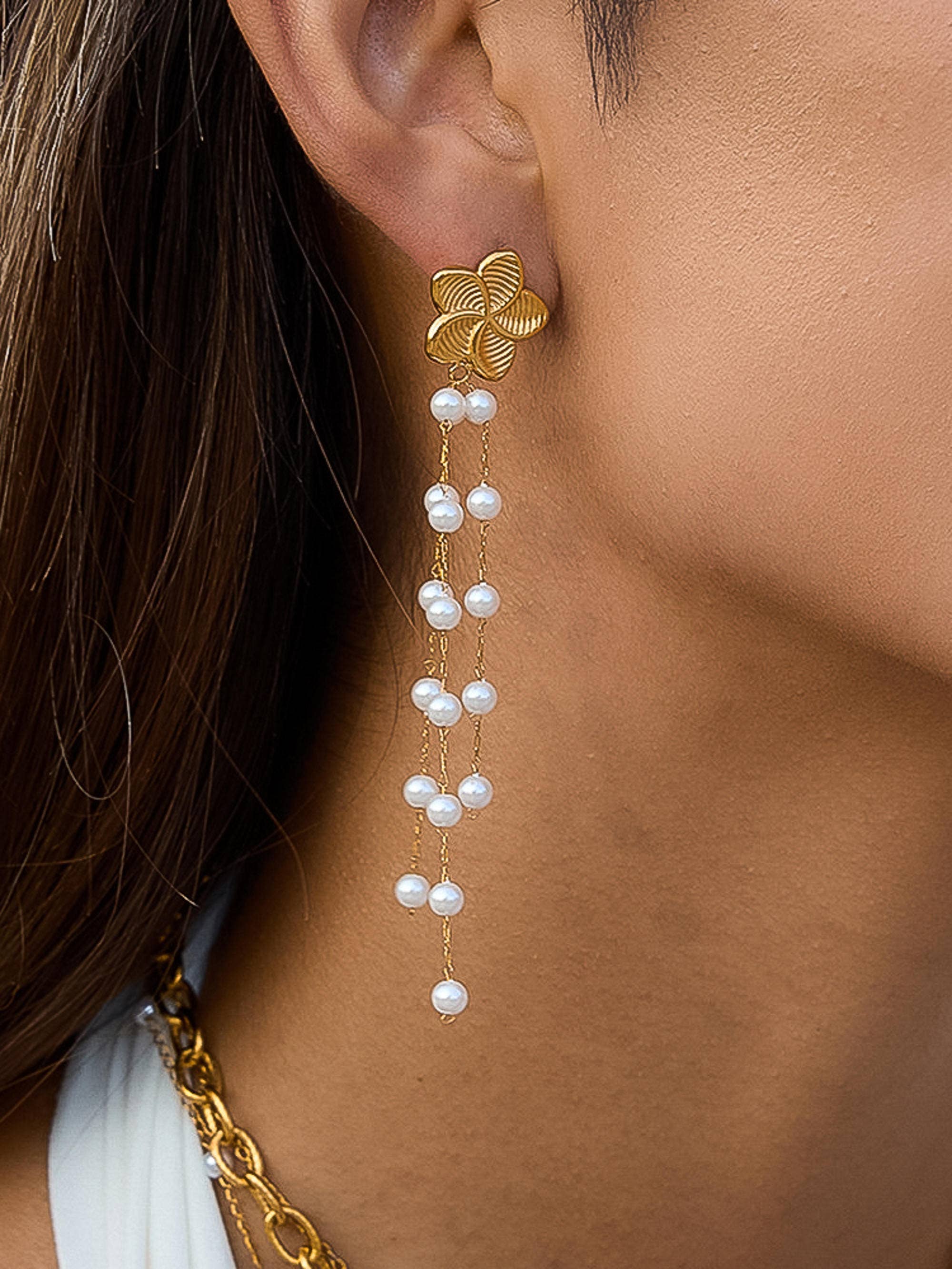 Thalina Earrings