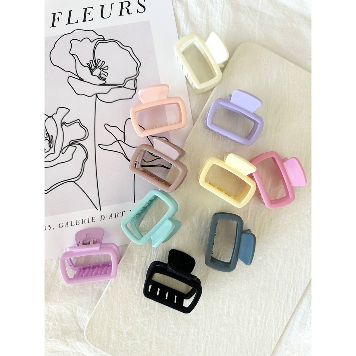 Matte Rectangular Hair Claw - CUPO Pastel - Proper