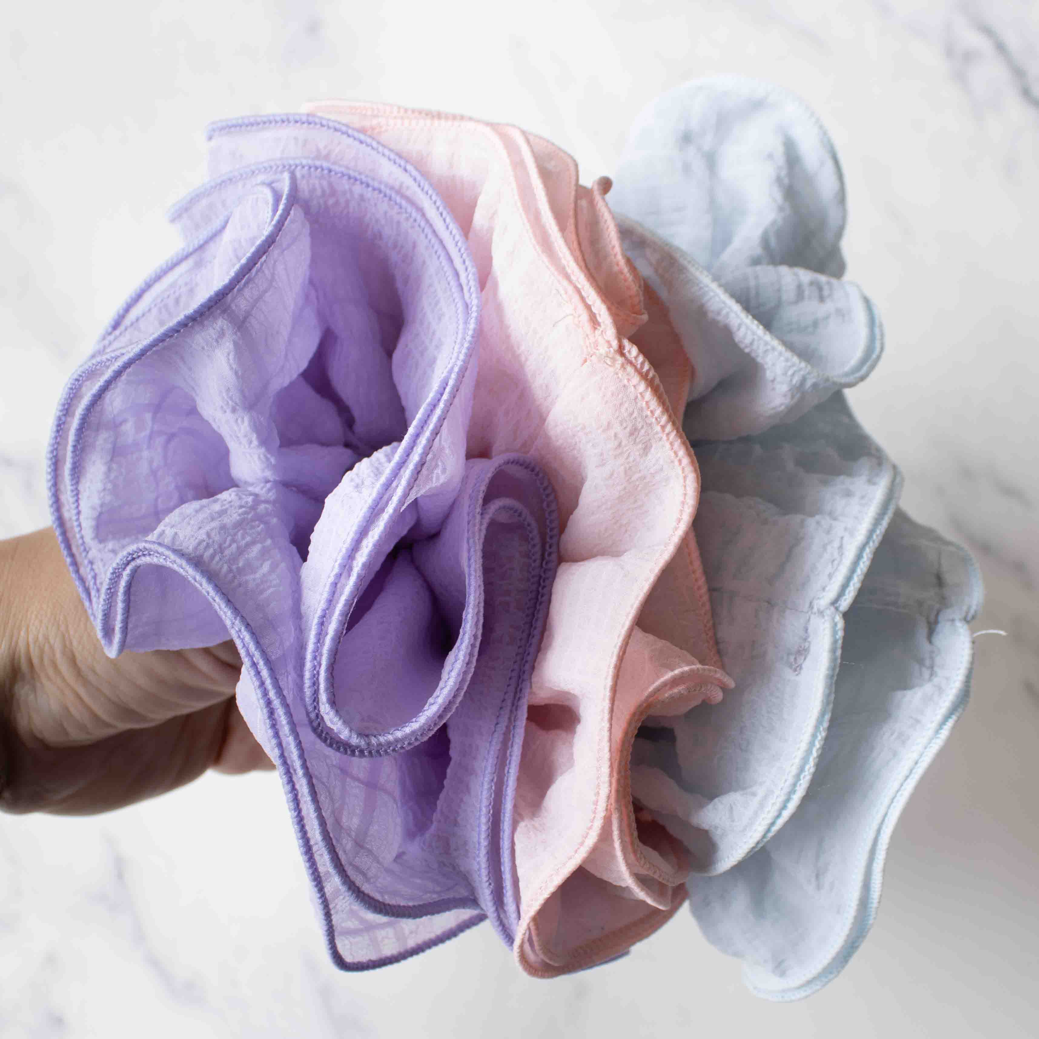 Ruffle Light Scrunchie