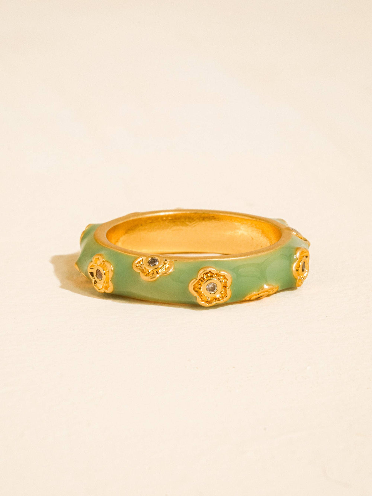 Esma Ring