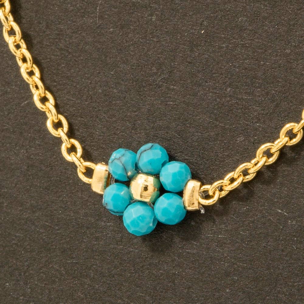 Beaded Flower Pendant Dainty Chain Necklace - Proper