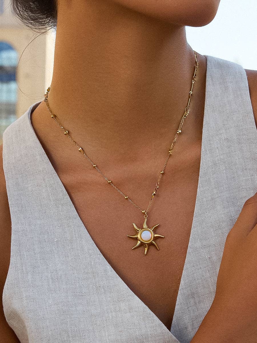 Astoria Necklace